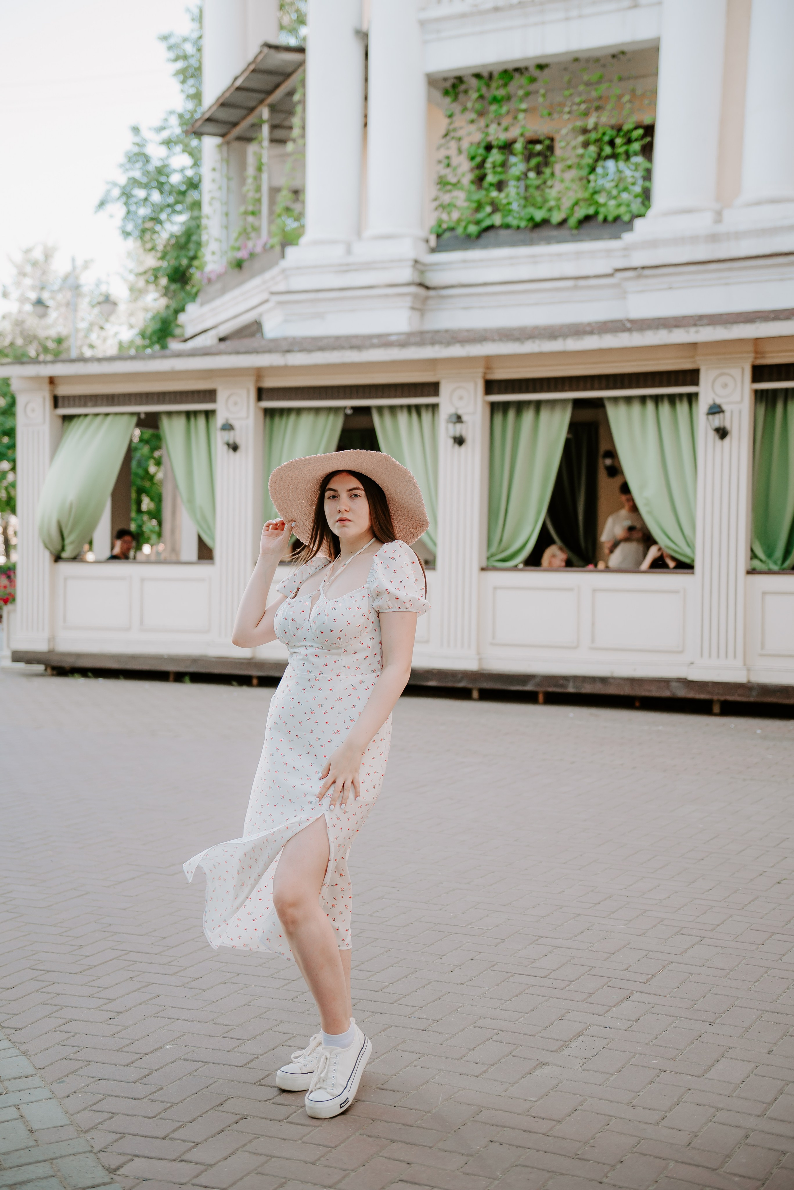 Фотосессия у театра Драмы в г. Кемерово