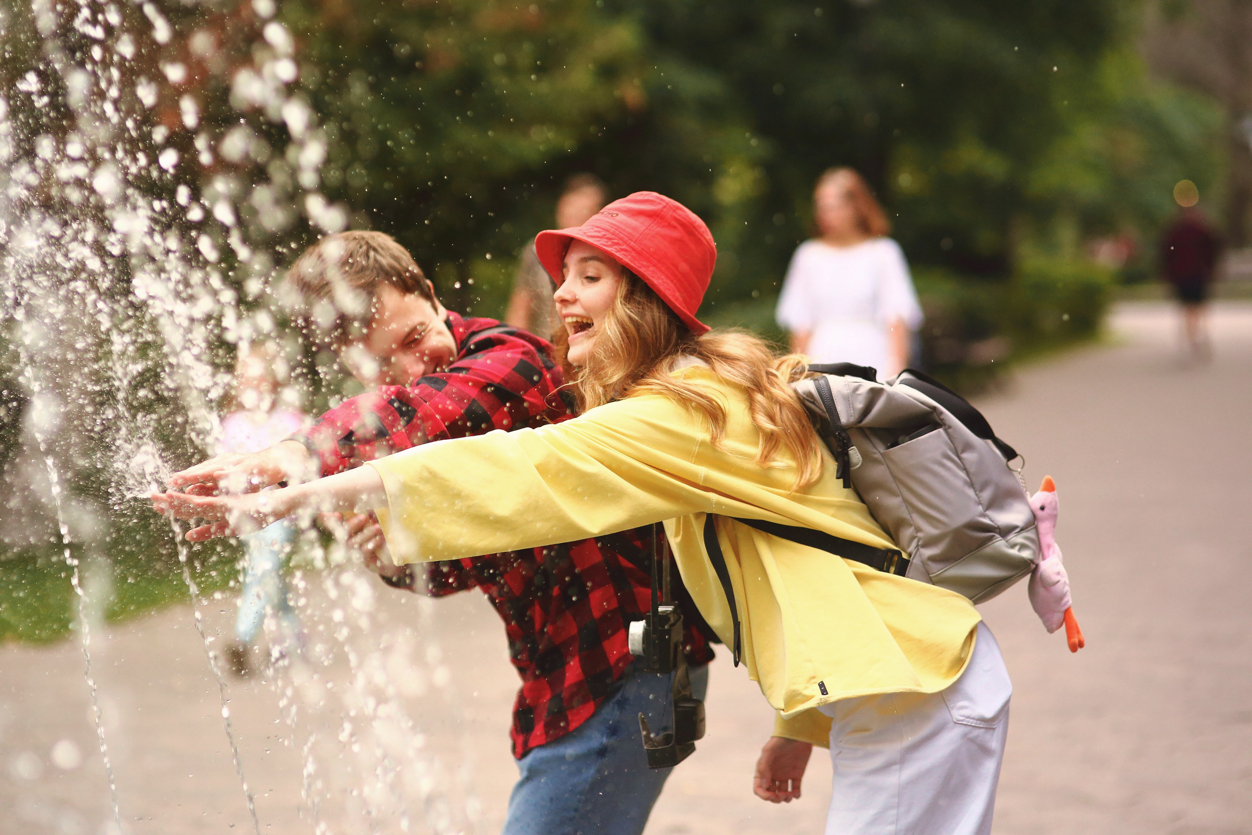 влюбленные в городе