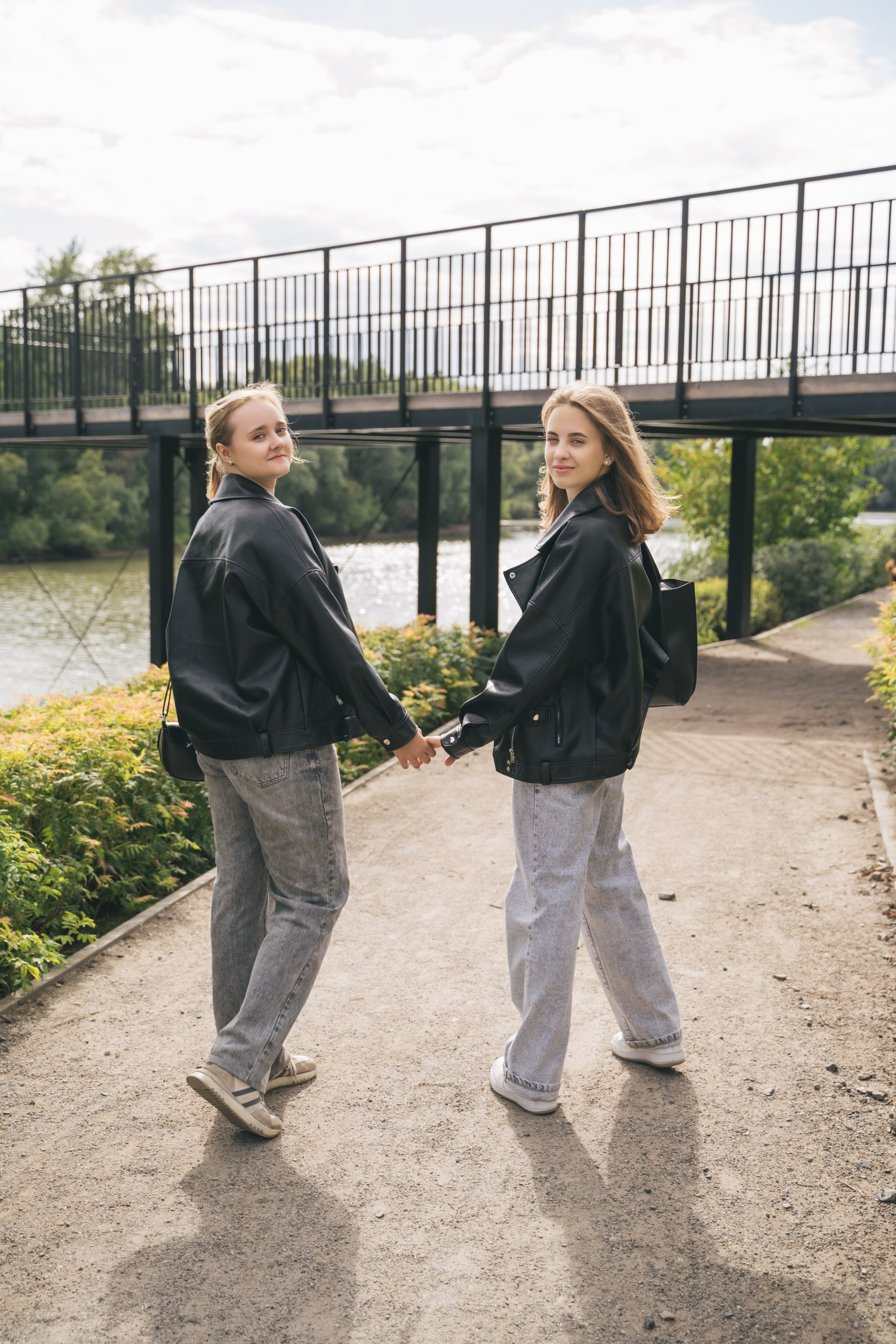 Подружки. Главная