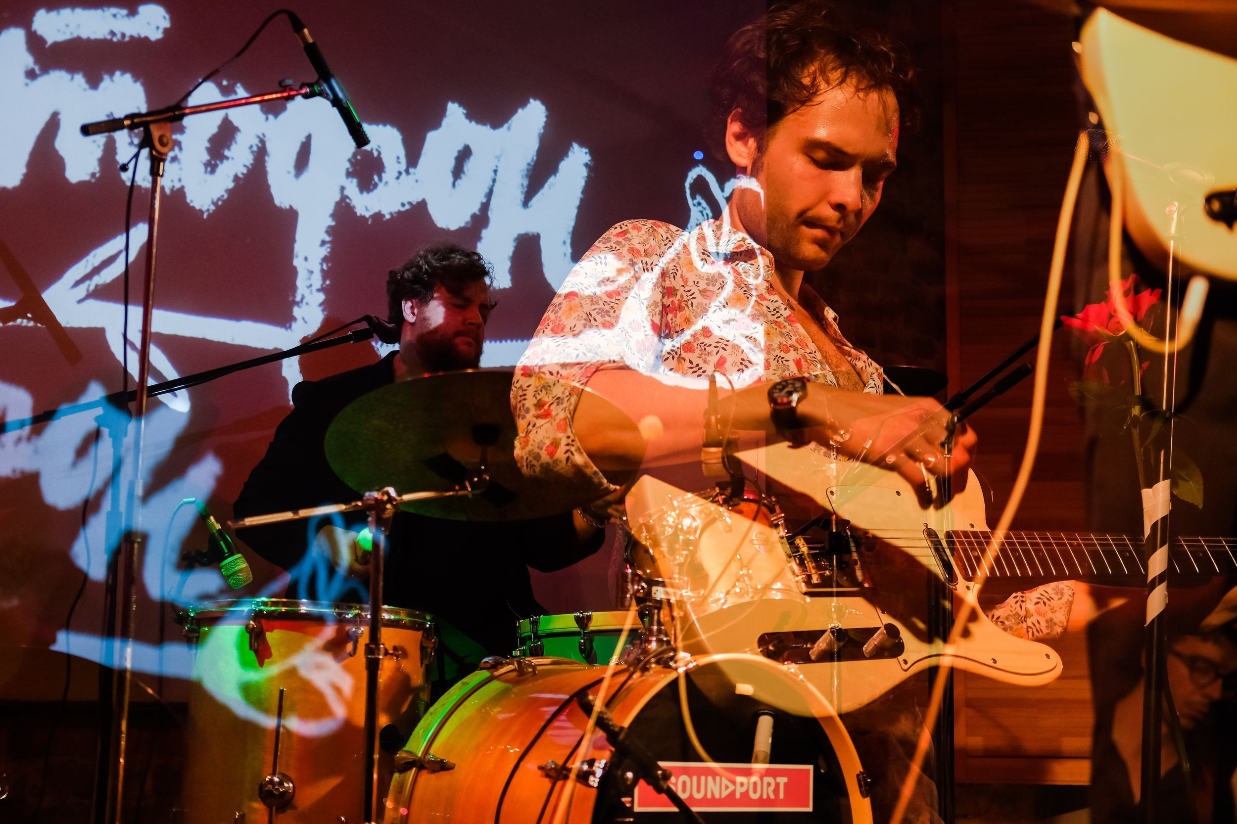 Диктофон. Репортажный фотограф Алексей Пирязев