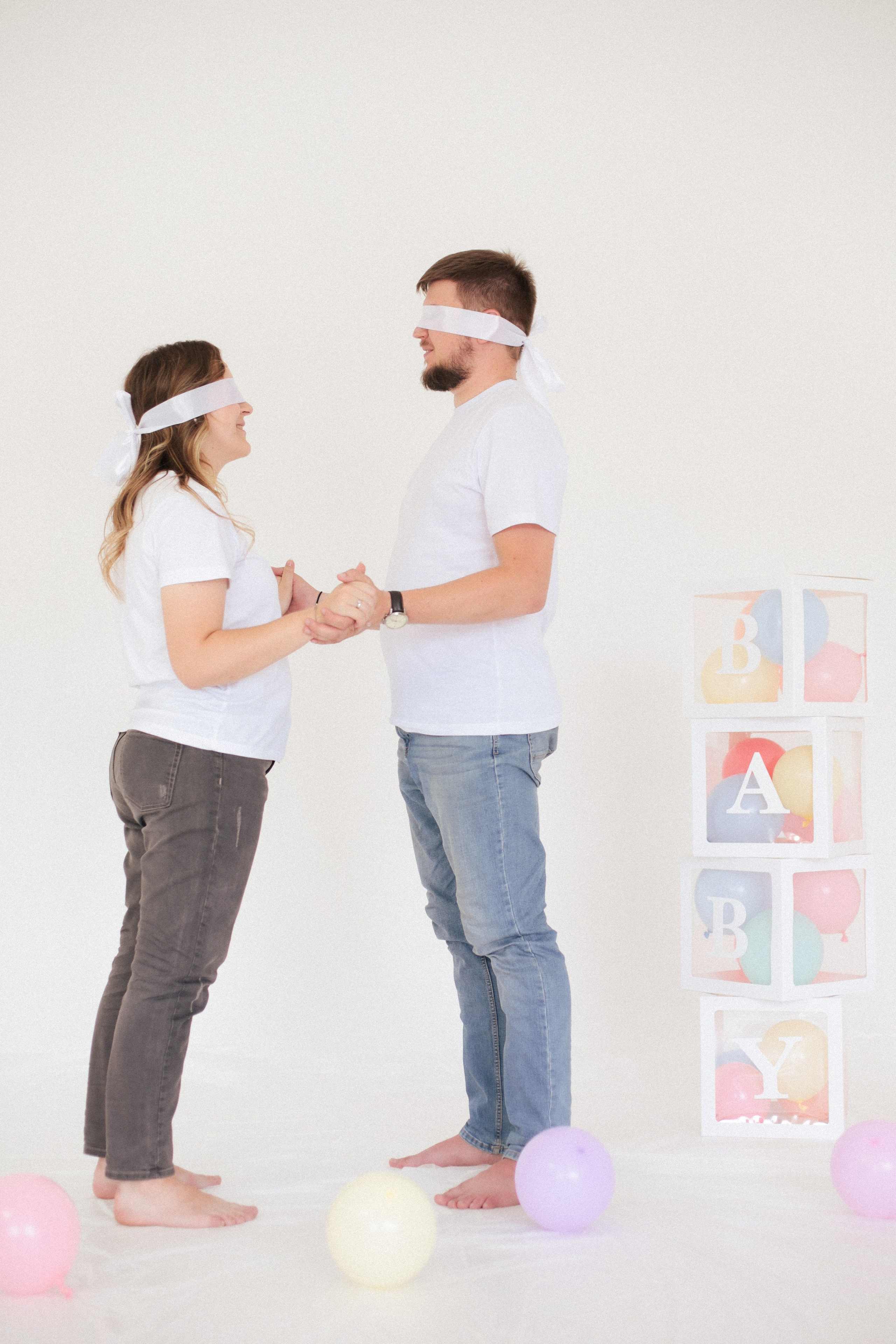 Гендер пати Вовы и Влады. Фотограф Julia Milton | Портреты, съемки для маркетплейсов, лавстори, съёмка беременности в Санкт-Петербурге. Обучение фотографии в Спб очно