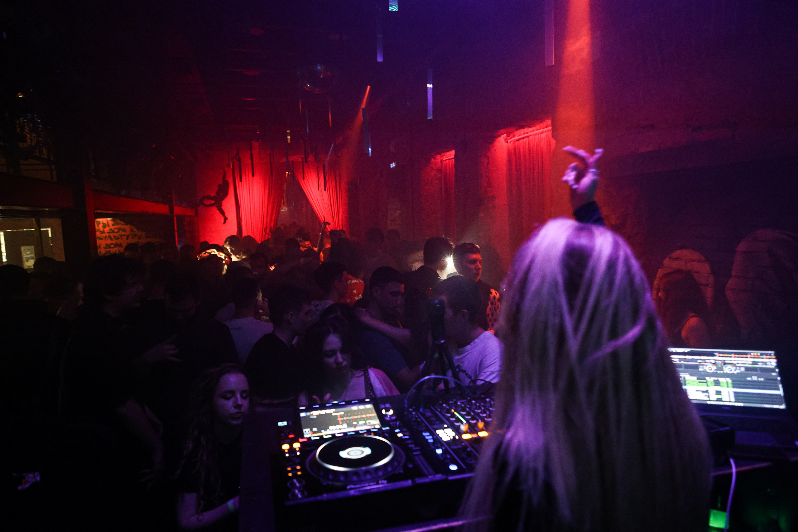 Only 2K17 & Полка + May Wave$ + Иван Золо / @Барный Союз / Краснодар. Концертный фотограф в Краснодаре