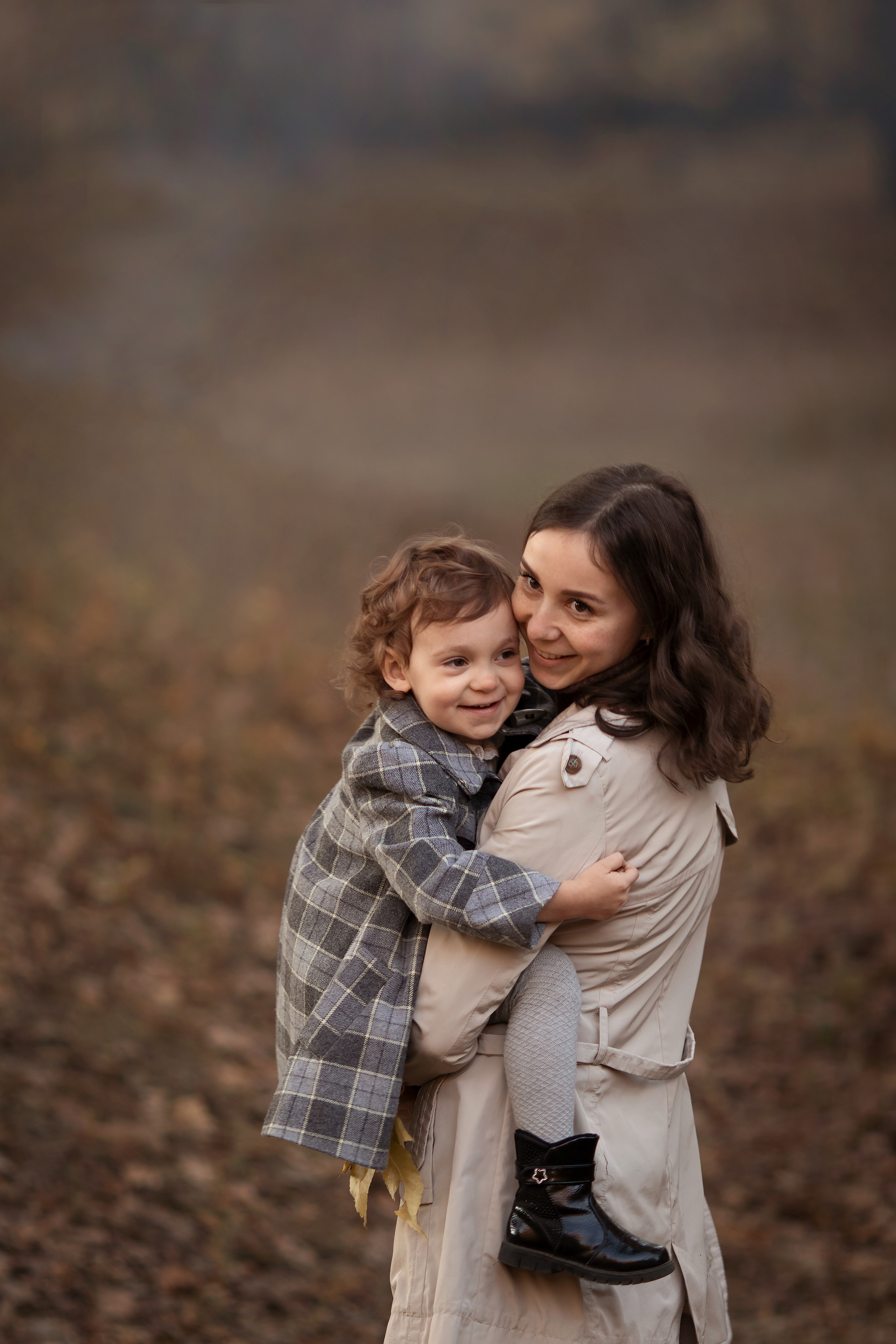 Под шуршание листочков. Семейный и детский фотограф в Саратове Полина Коткина