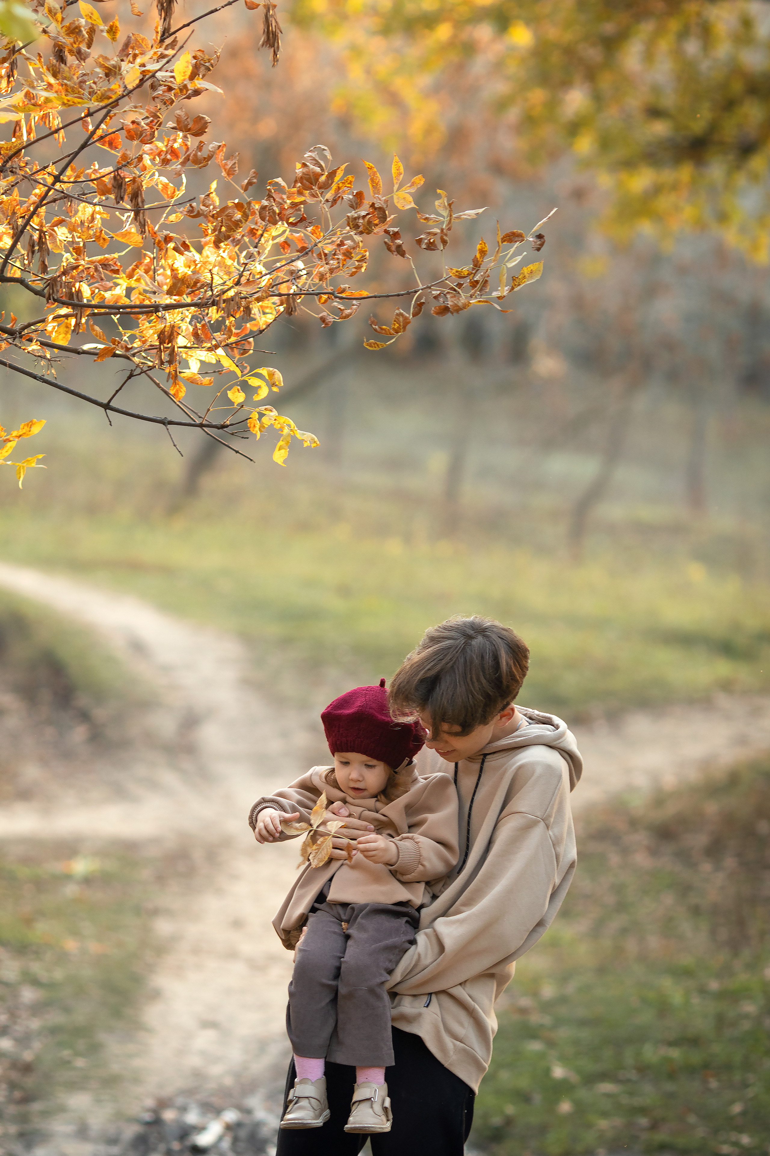 Хрупкие мгновения теплой осени. Семейный и детский фотограф в Саратове Полина Коткина
