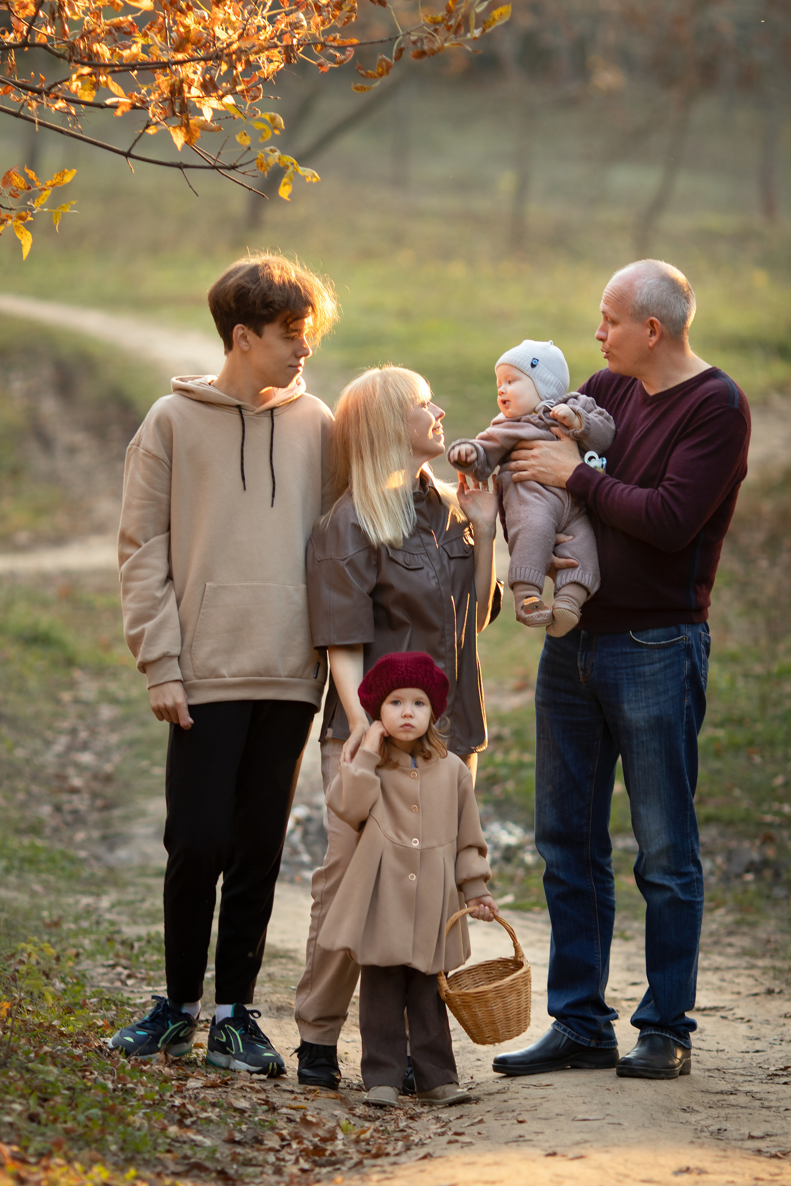 Хрупкие мгновения теплой осени. Семейный и детский фотограф в Саратове Полина Коткина