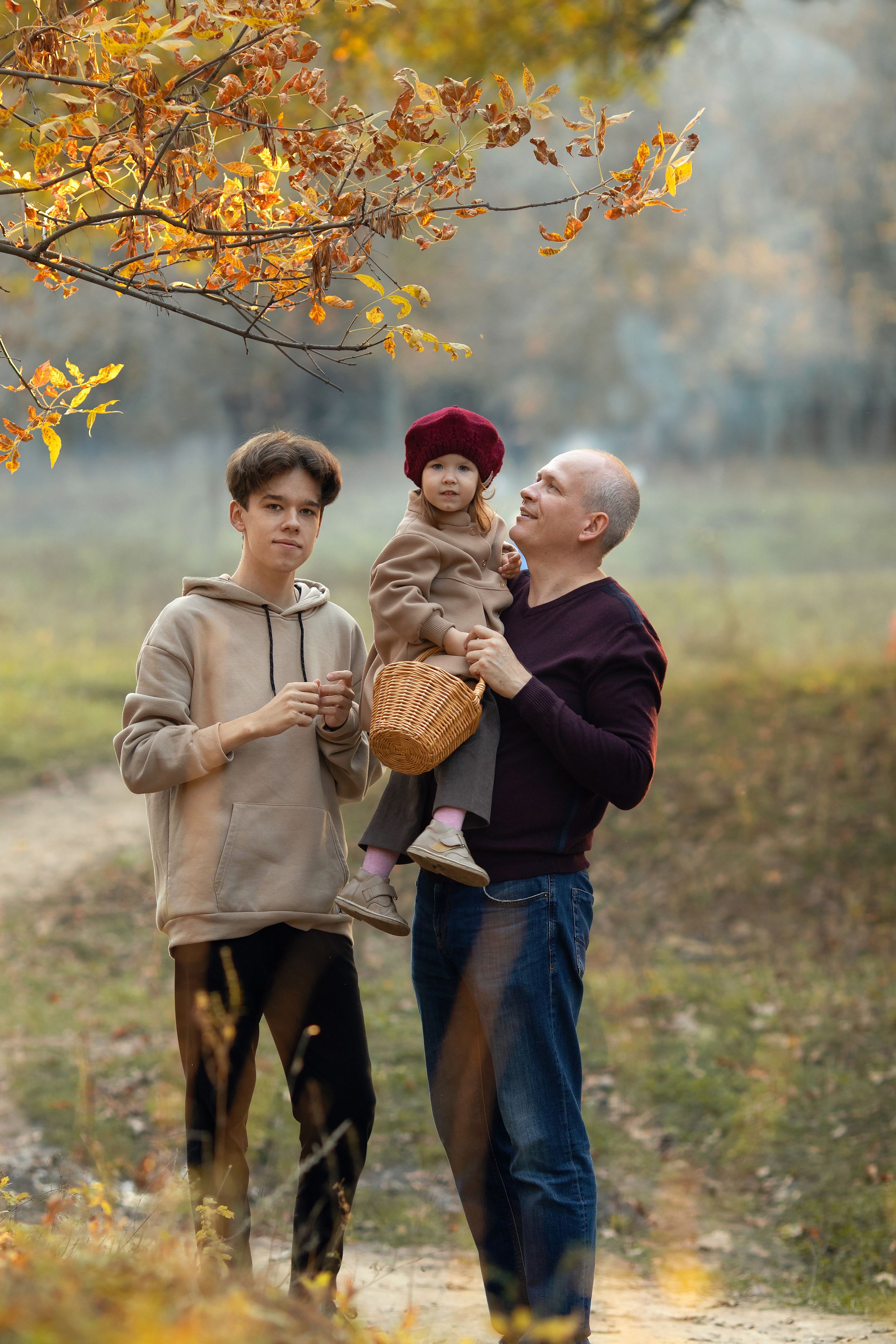 Хрупкие мгновения теплой осени. Семейный и детский фотограф в Саратове Полина Коткина
