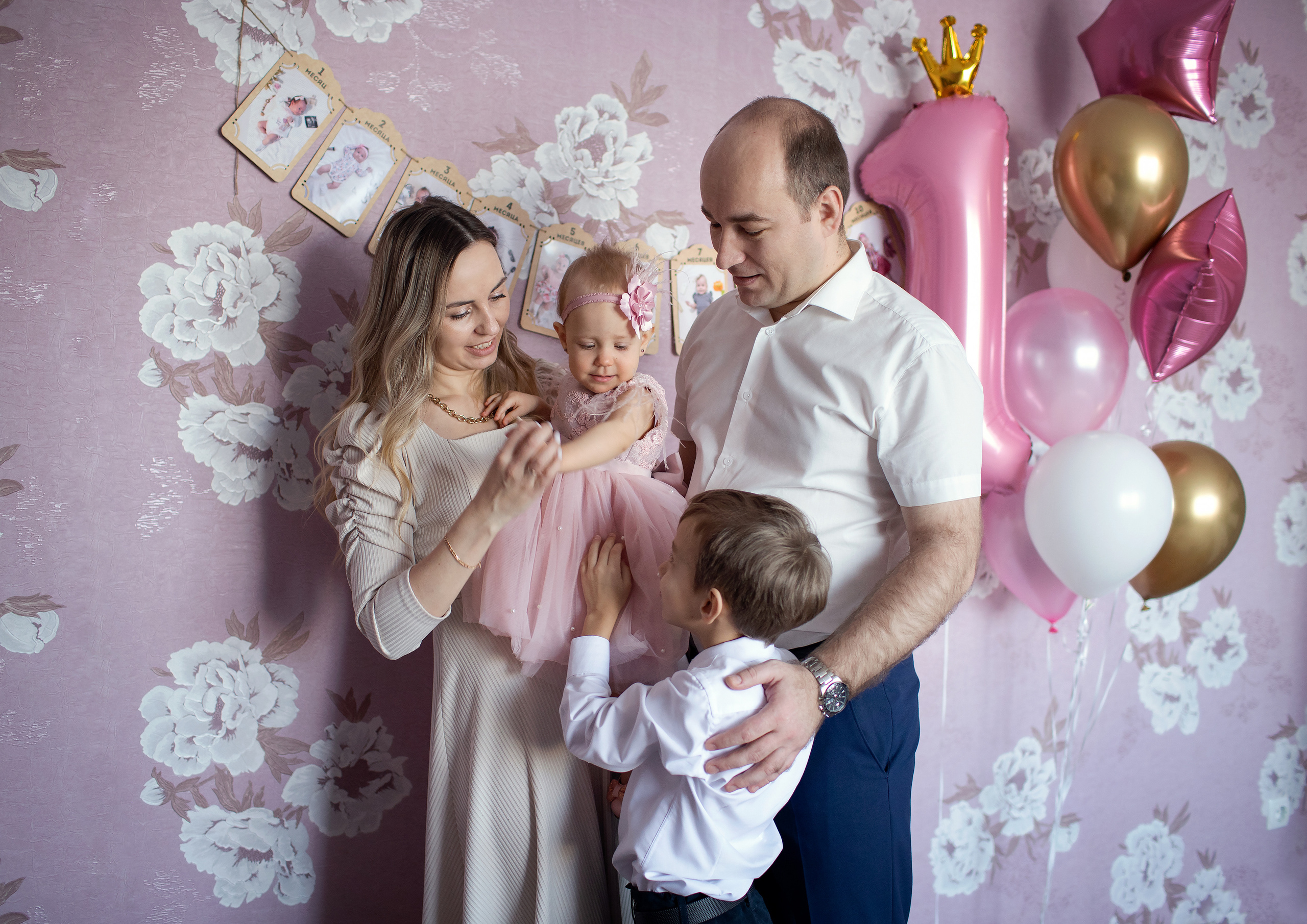 Ульяне годик. Семейный и детский фотограф в Саратове Полина Коткина