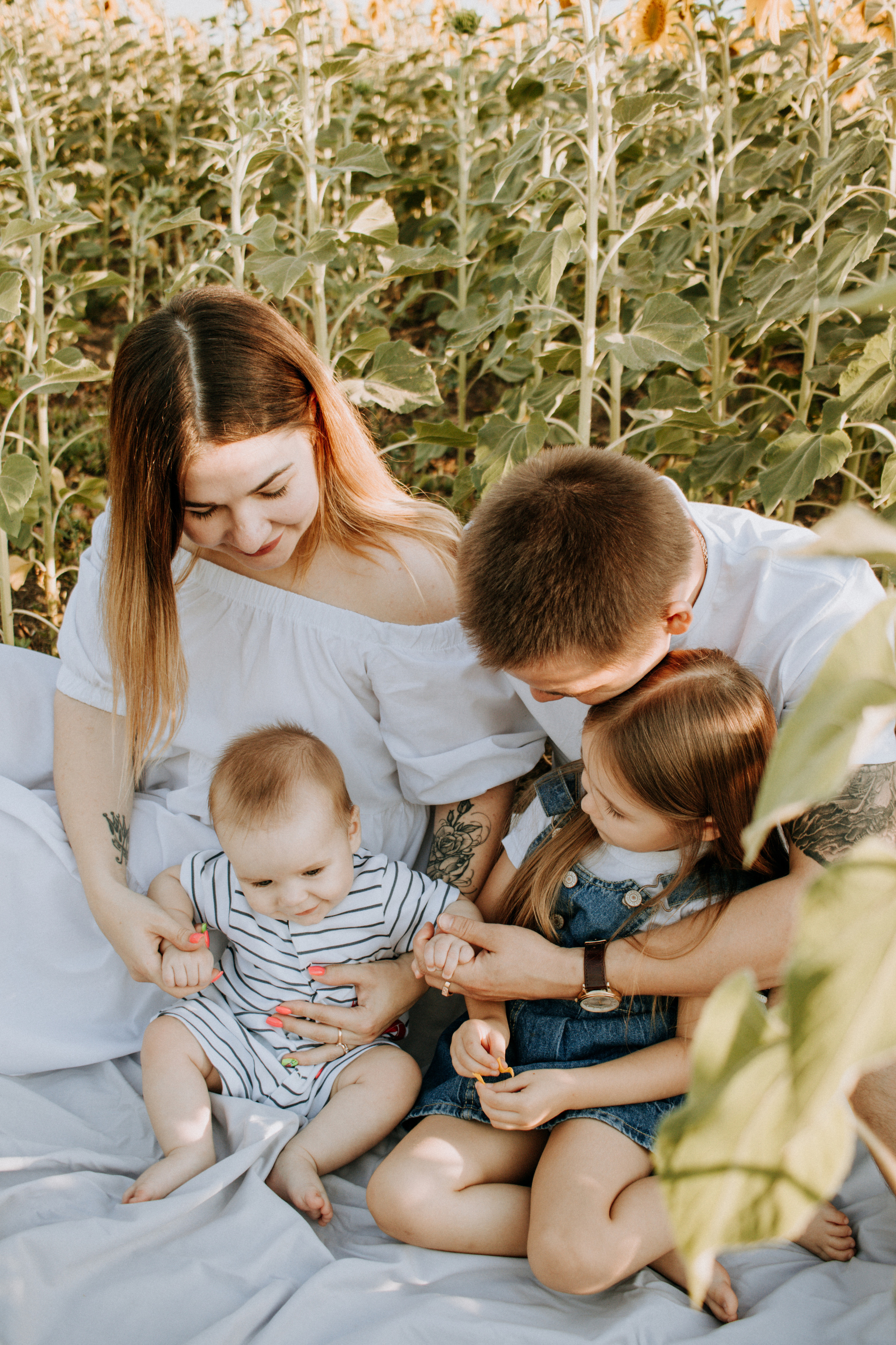 Матвей, Варя, Алена и Рома. Семейный фотограф Новочеркасск
