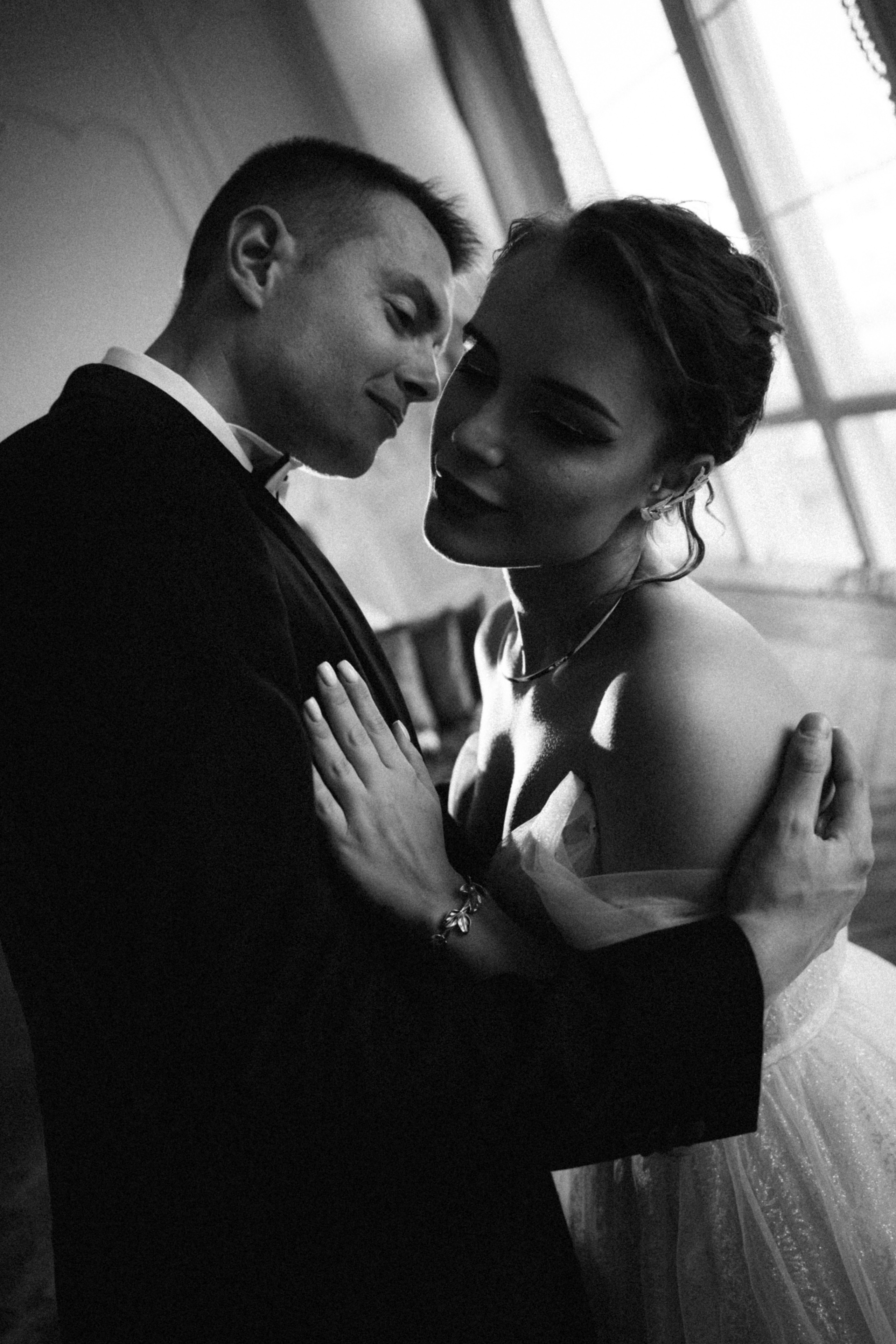 Свадебная фотосессия в студии. Фотограф Москва