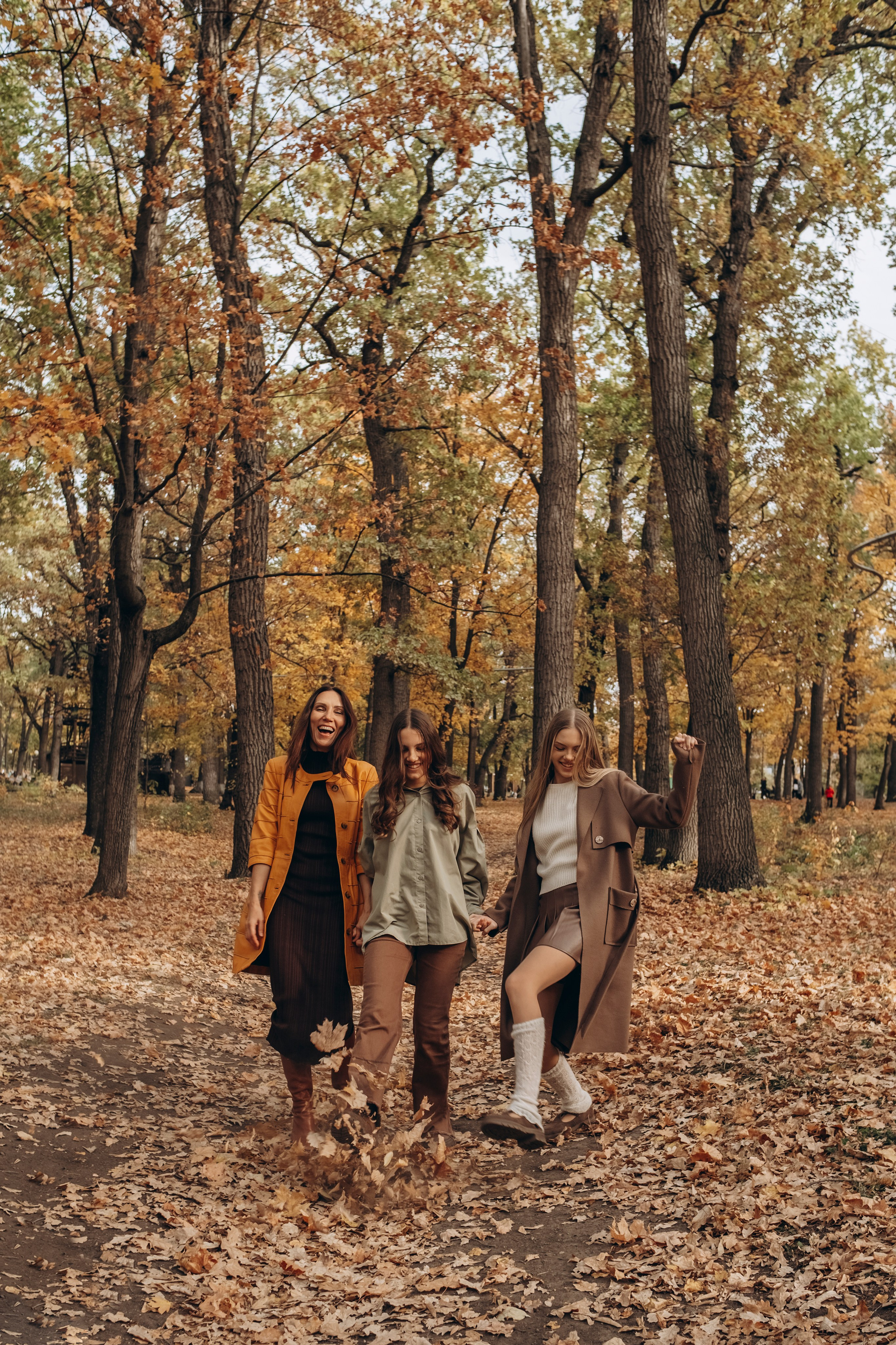 Загородный парк, осень. СЕМЕЙНЫЙ ФОТОГРАФ ЕЛЕНА МЕДВЕДЕВА САМАРА