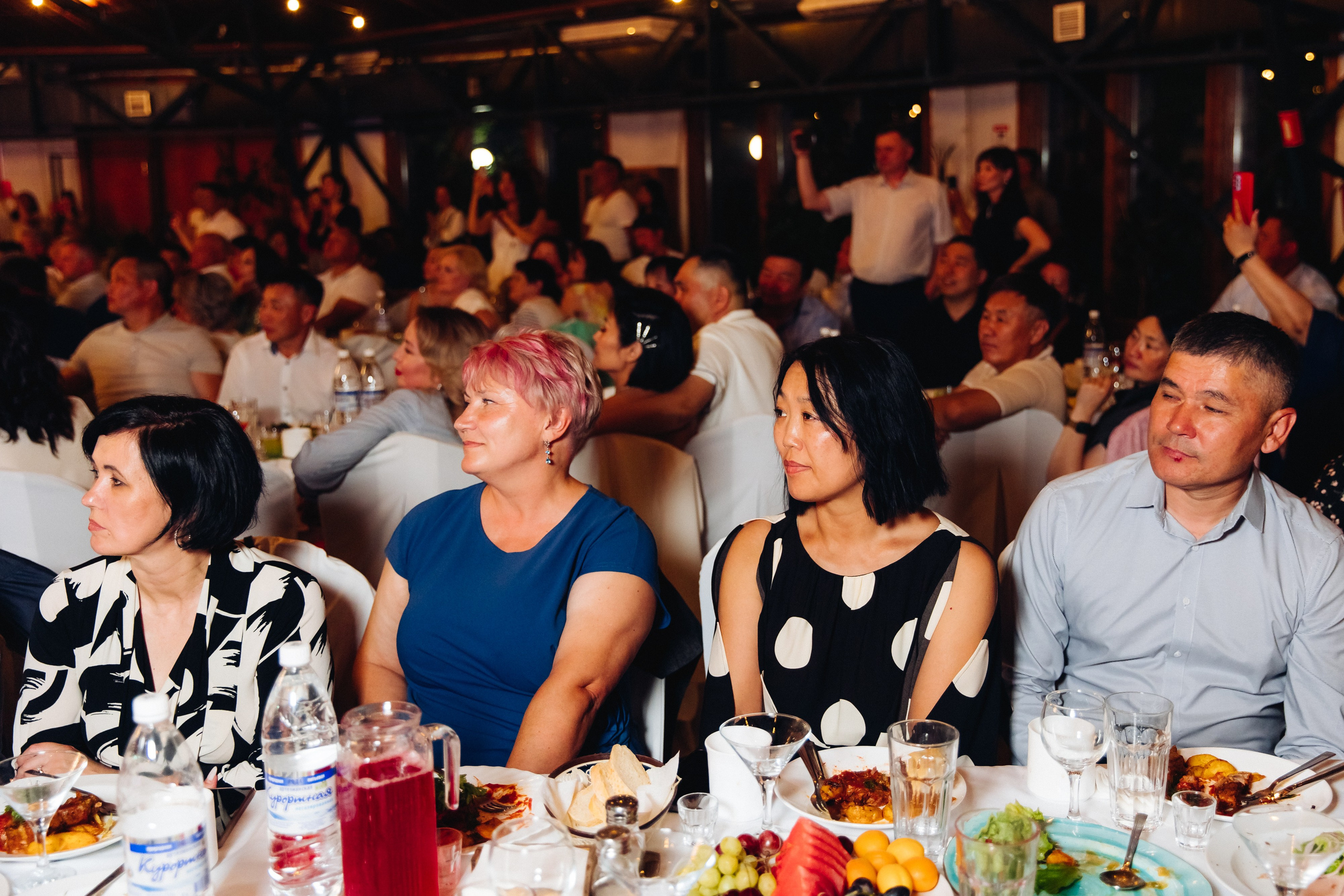 Выпускной вечер. 49 школа. Баран на корове. Свадебный и семейный фотограф в Улан-Удэ