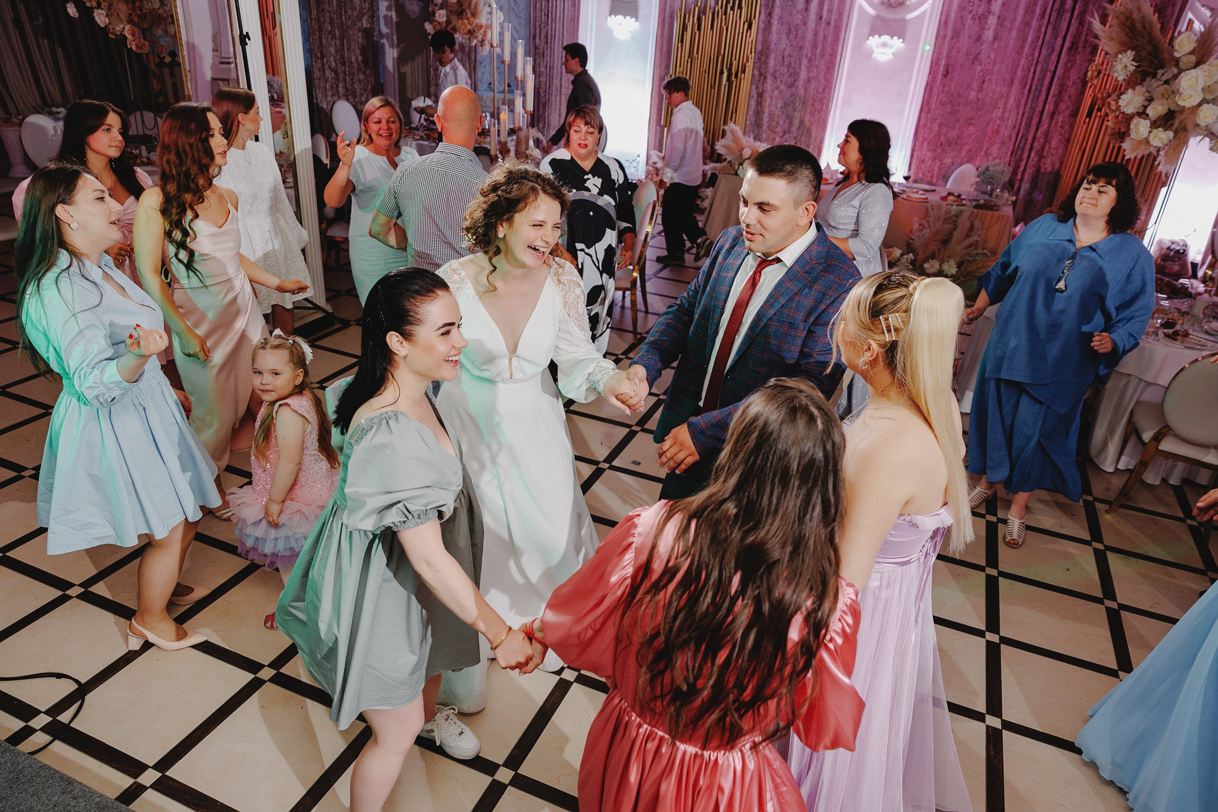 Иван Ирина. Свадебный фотограф и видеограф Дмитрий Горяченков