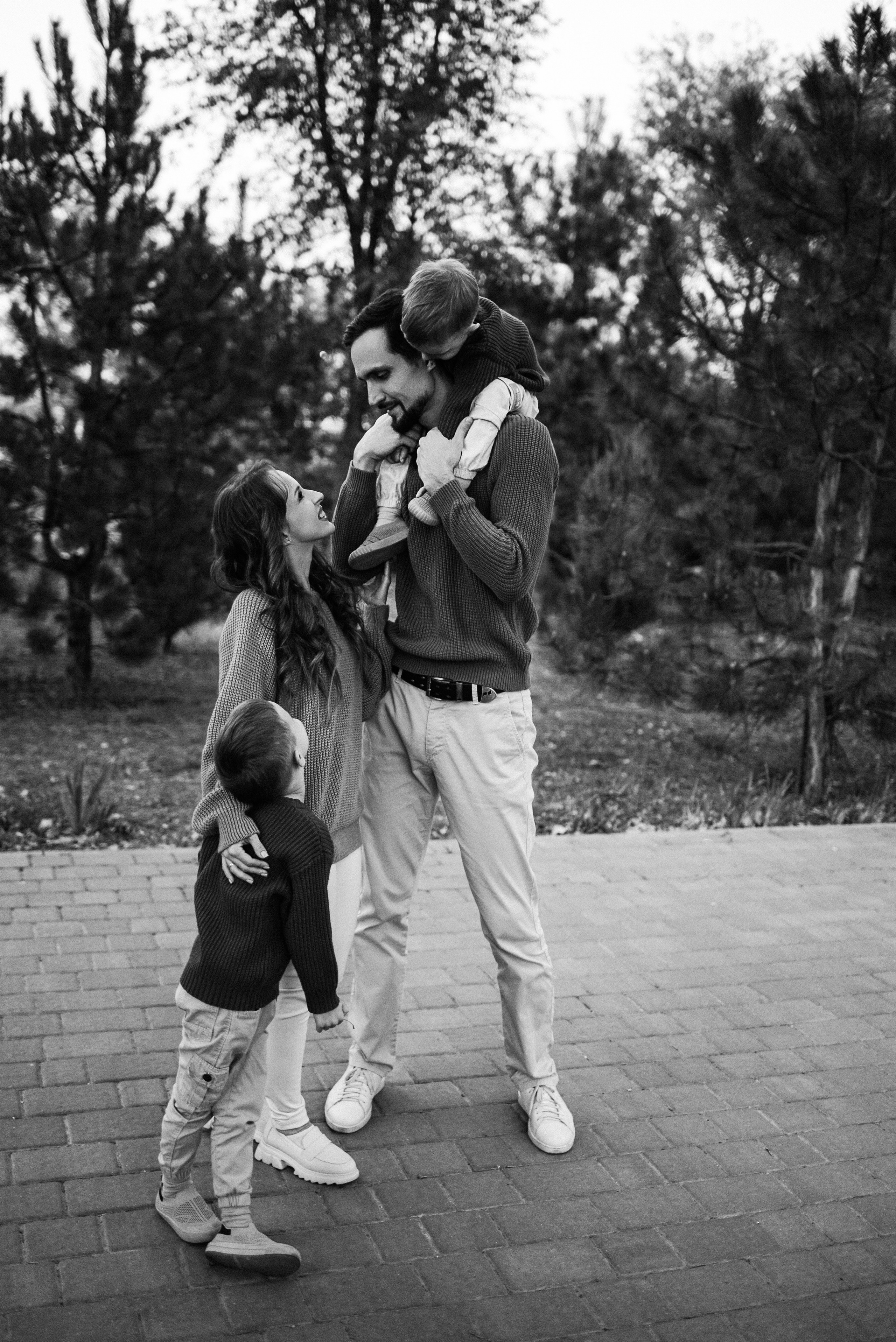 Сентябрьским теплым вечером. Фотограф Ярута Оксана / Ростов-на-Дону