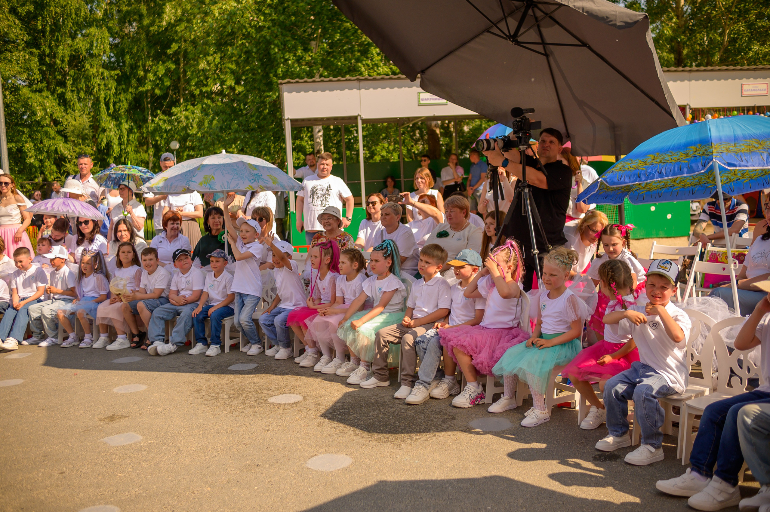 Репортаж выпускного группа «Фантазёры» 3 садик. Фотограф новорожденных, семейный детский в Тюмени Татьяна Морозова