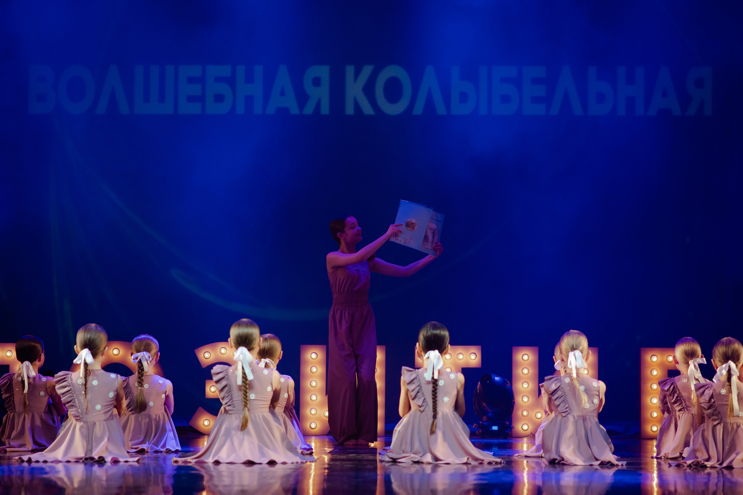 «Штрихи одного рисунка», Позитифф. SASHA SKETCHER