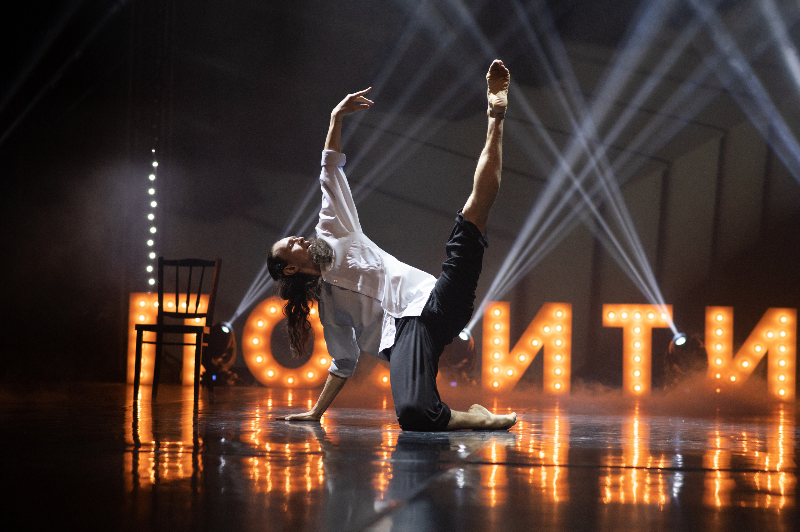 «Штрихи одного рисунка», Позитифф. SASHA SKETCHER