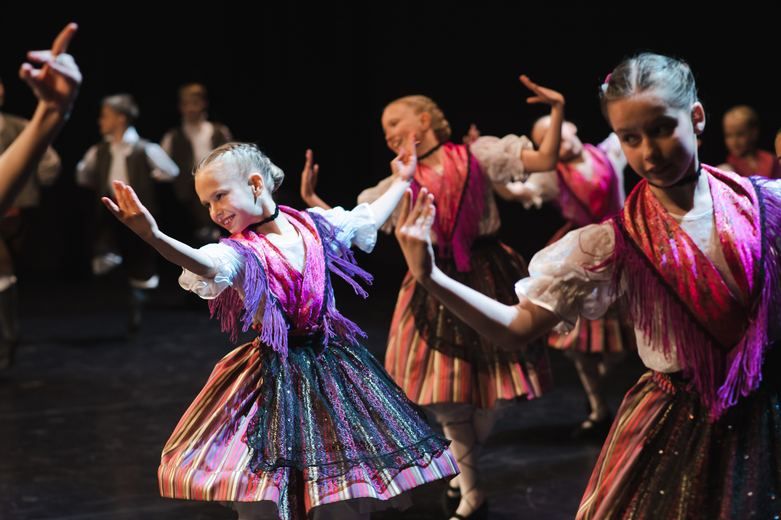 «МечтаЮ», ЮВЕНТА. SASHA SKETCHER