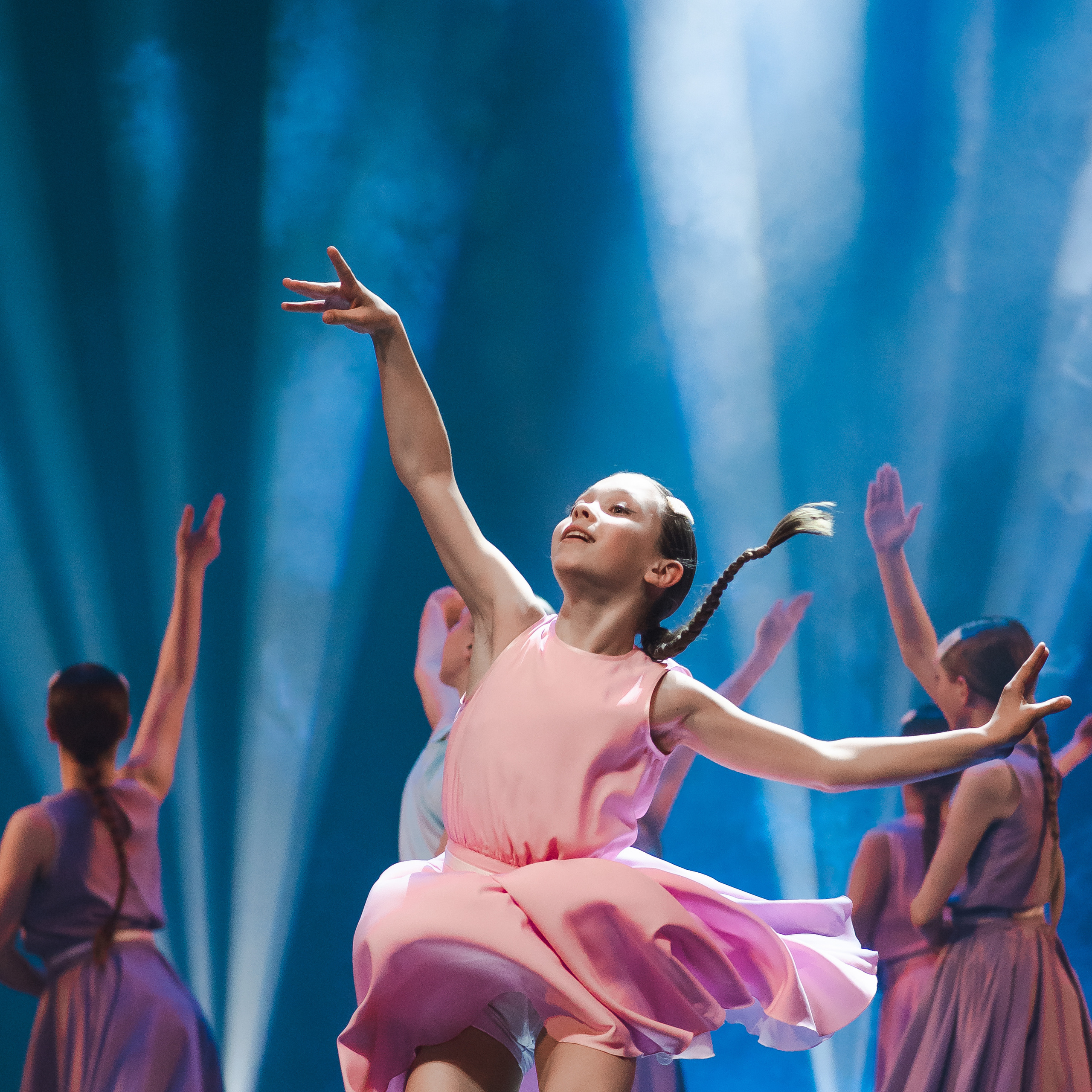 «Штрихи одного рисунка», Позитифф. SASHA SKETCHER