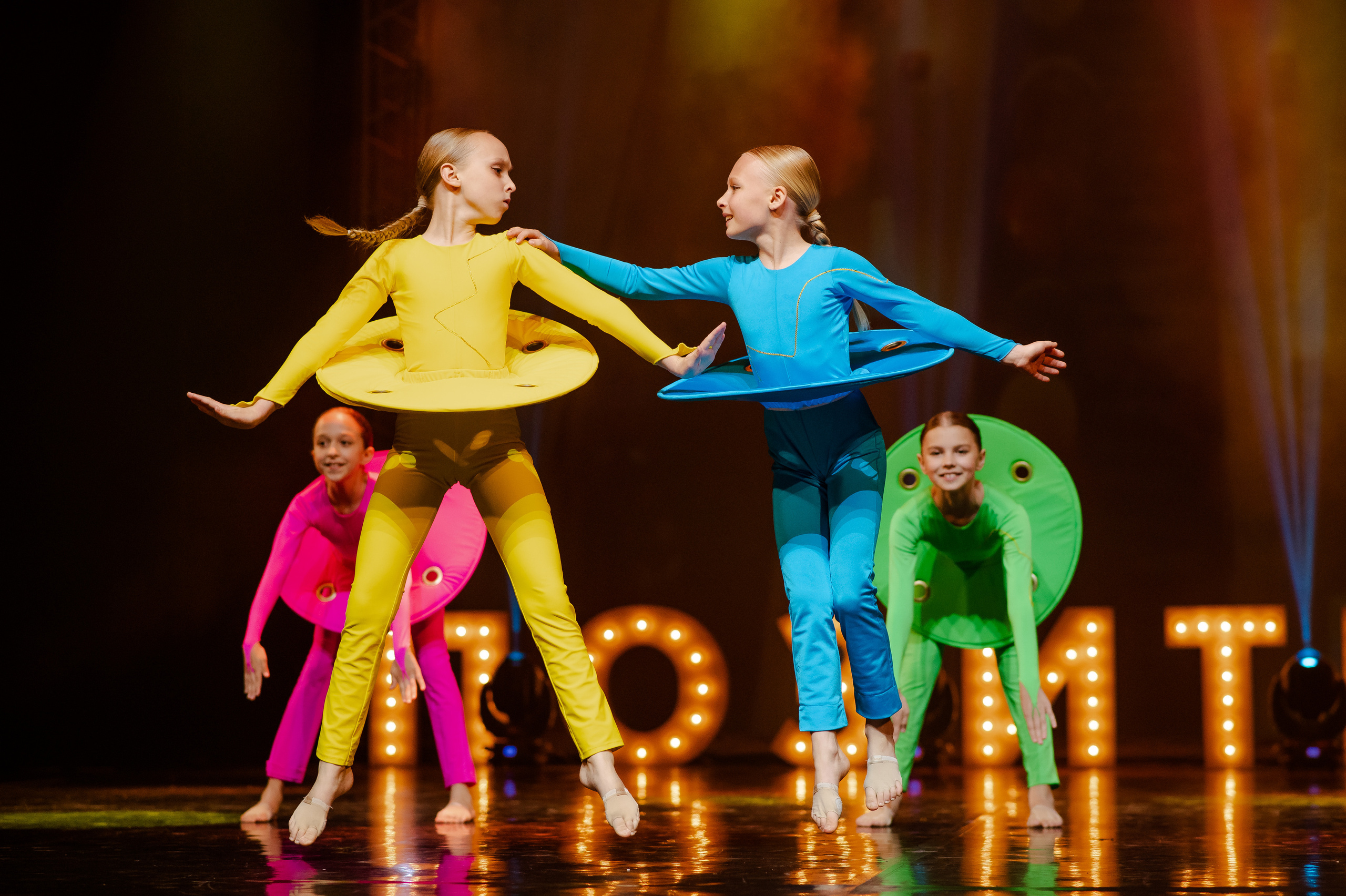 «Штрихи одного рисунка», Позитифф. SASHA SKETCHER