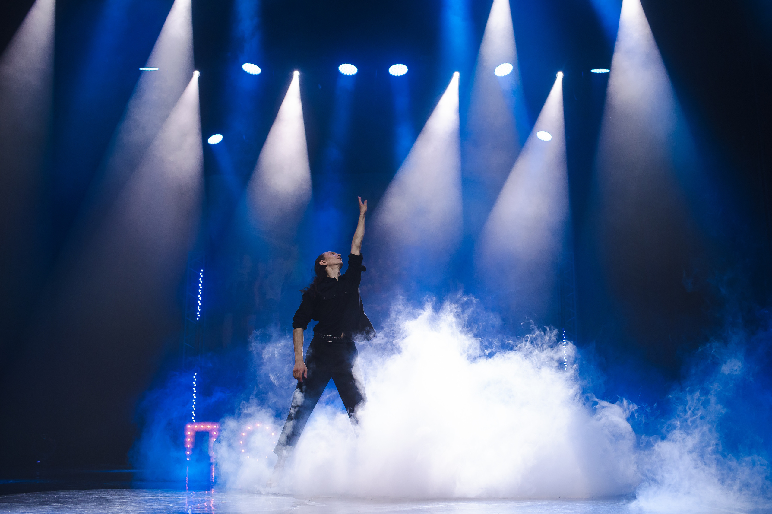 «Штрихи одного рисунка», Позитифф. SASHA SKETCHER