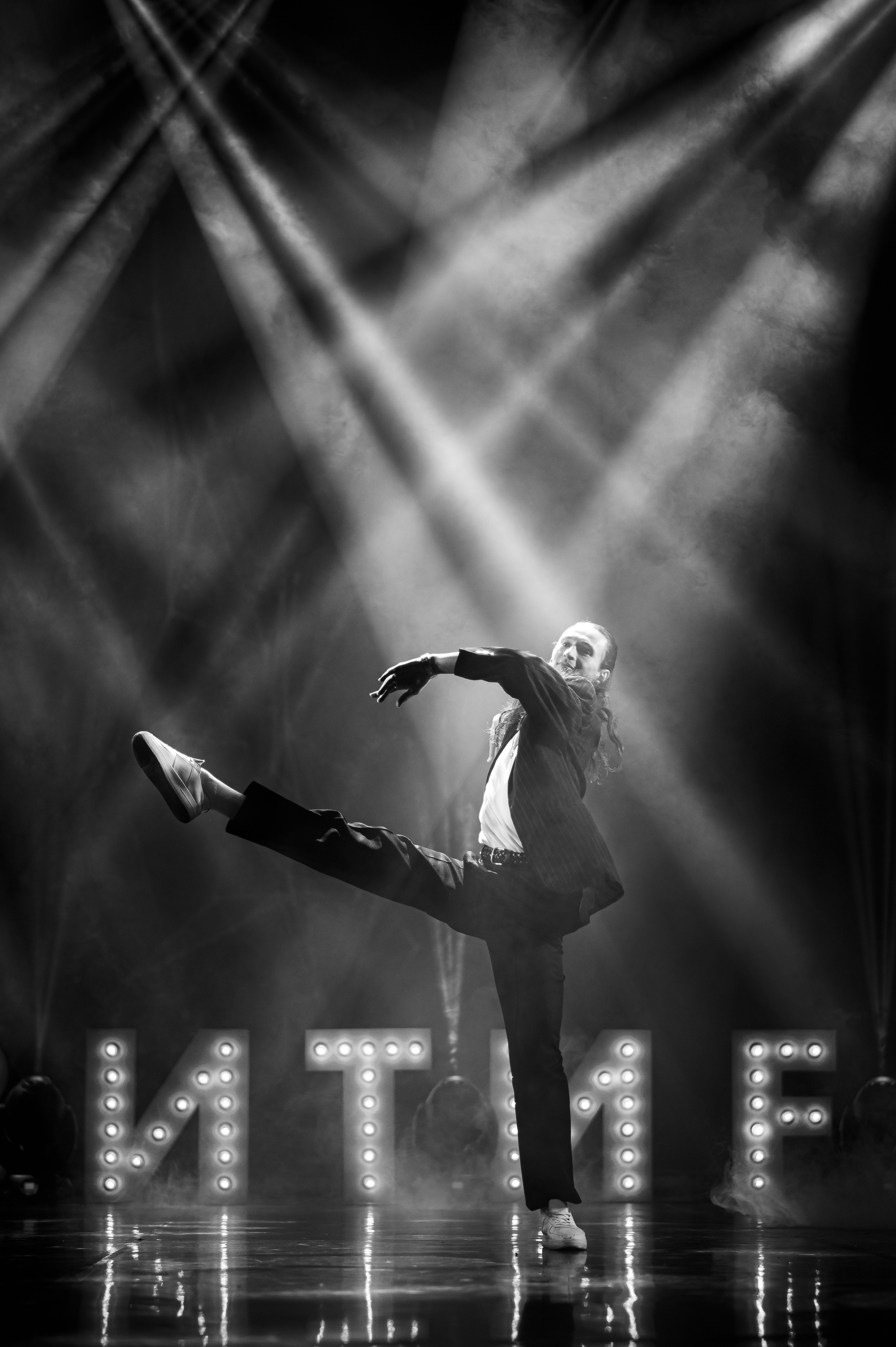 «Штрихи одного рисунка», Позитифф. SASHA SKETCHER