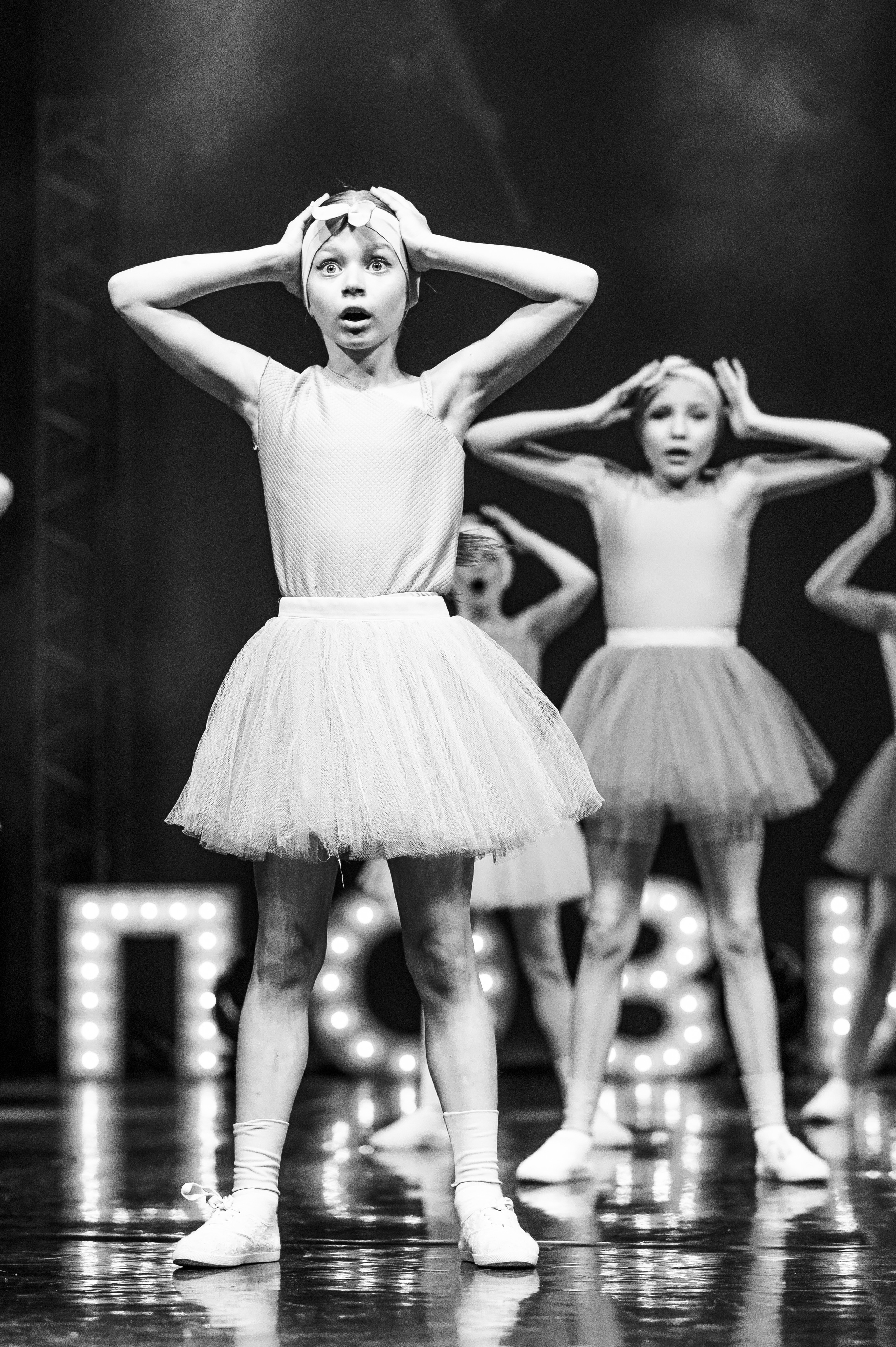 «Штрихи одного рисунка», Позитифф. SASHA SKETCHER