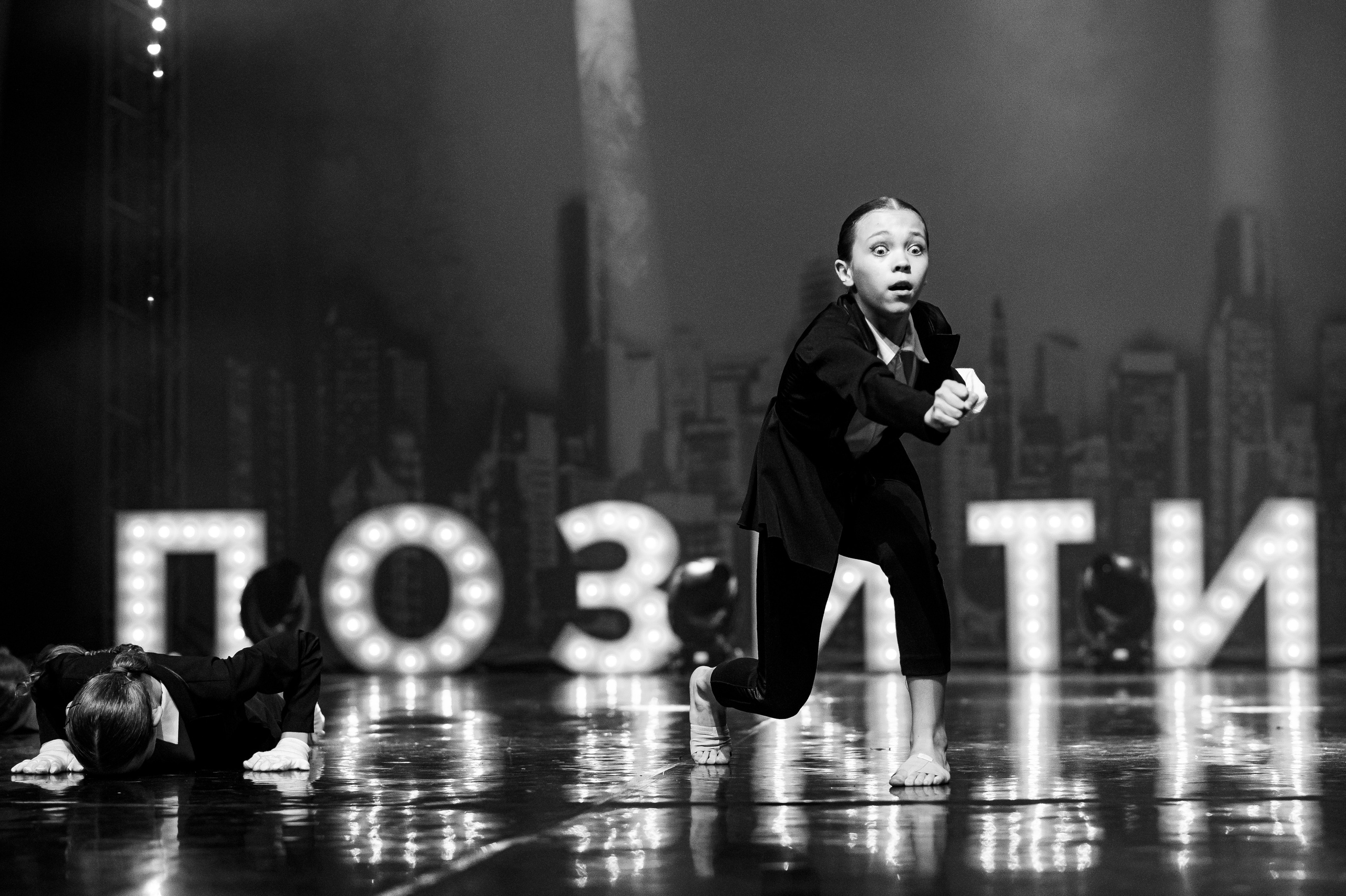 «Штрихи одного рисунка», Позитифф. SASHA SKETCHER