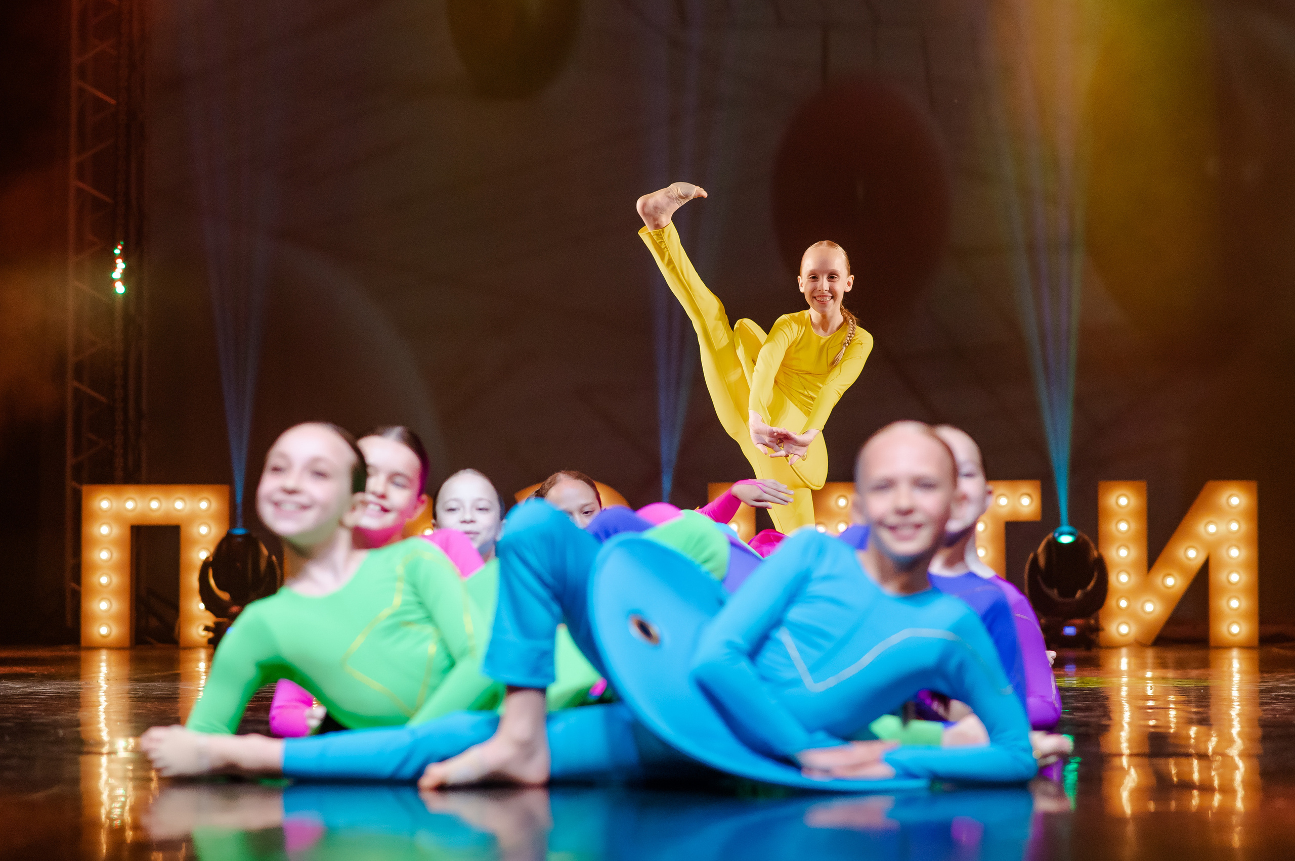 «Штрихи одного рисунка», Позитифф. SASHA SKETCHER