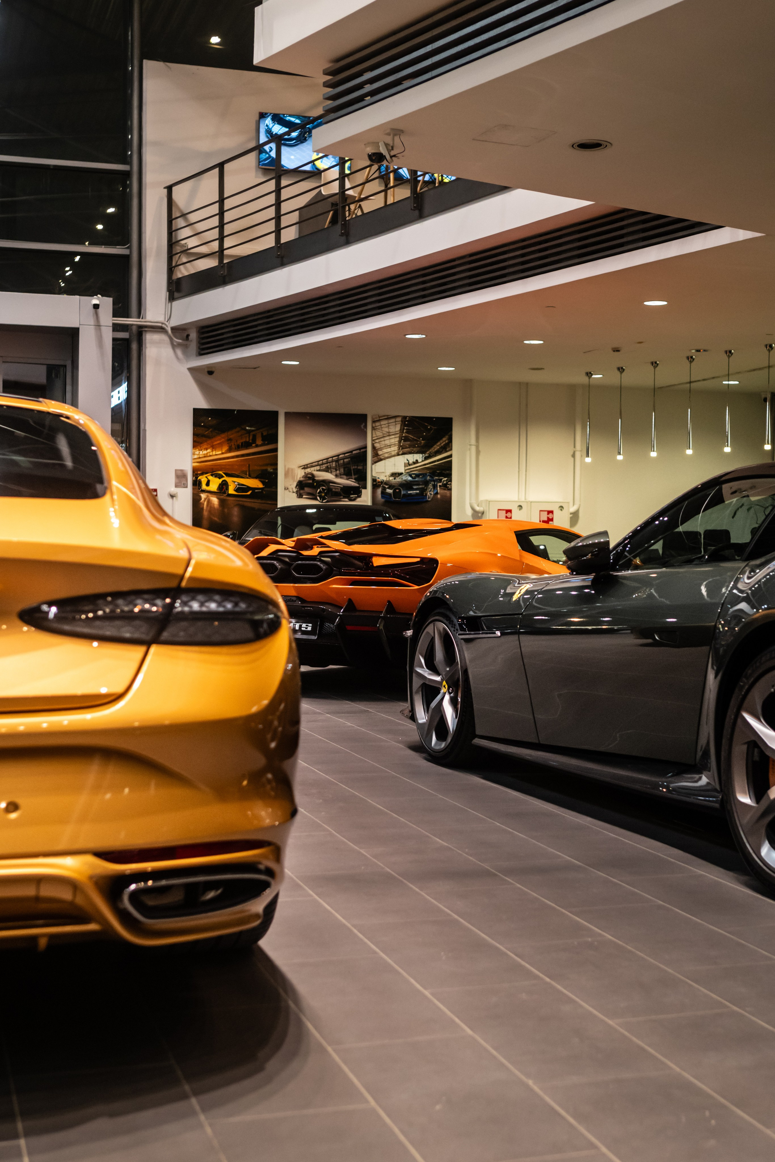 Автосалоны. Arturpw.ru