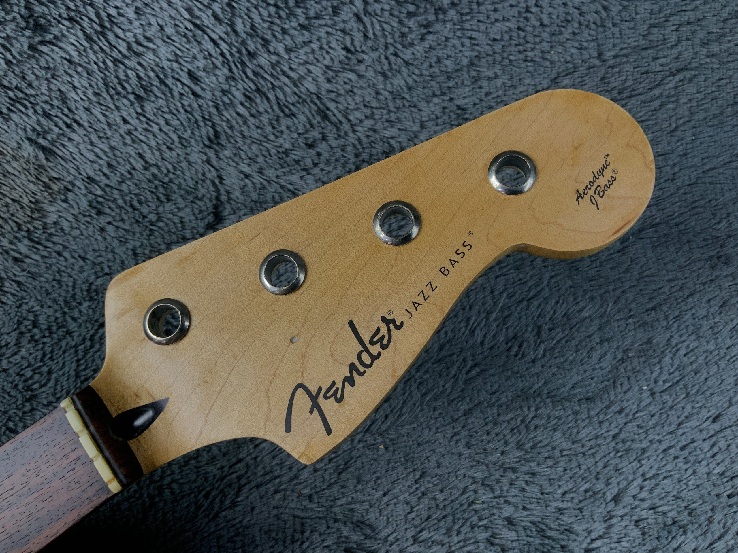 Fender Aerodyne Jazz Bass