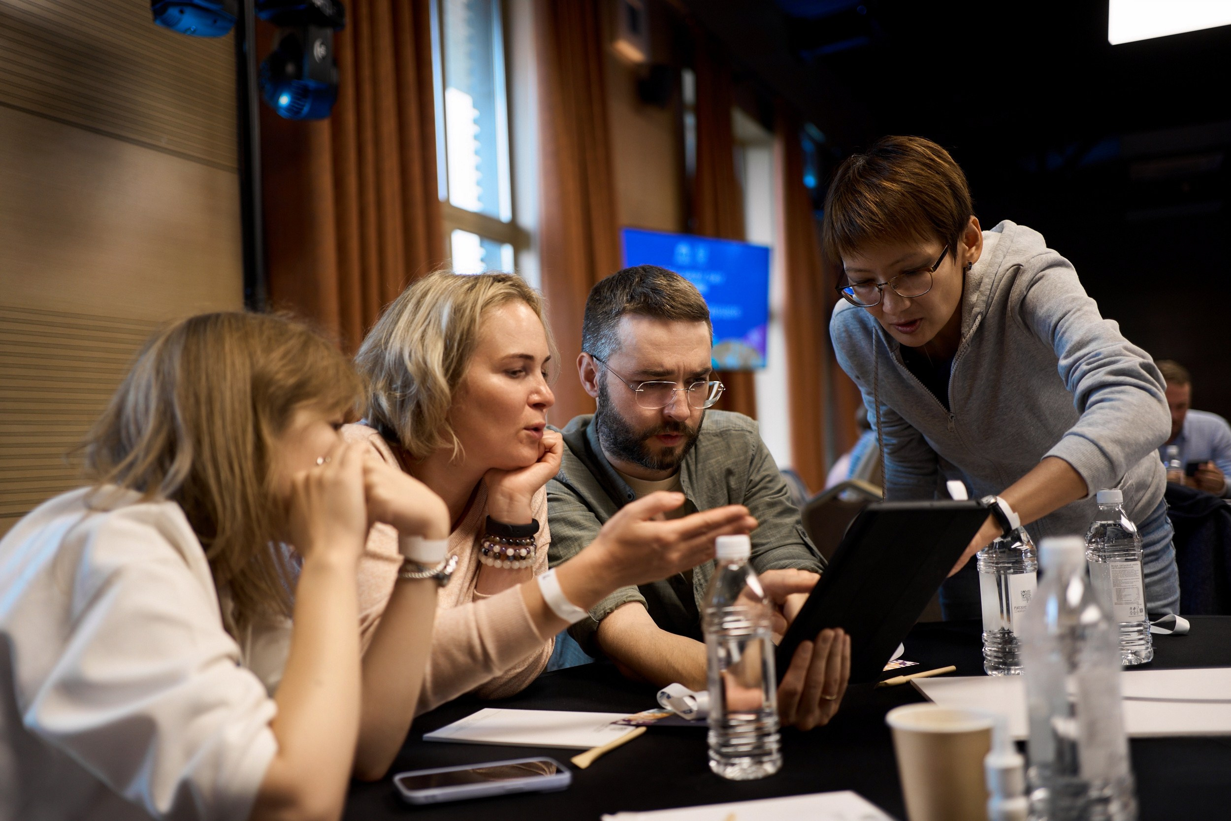 Бизнес. Антон Чигляков -   профессиональный фотограф