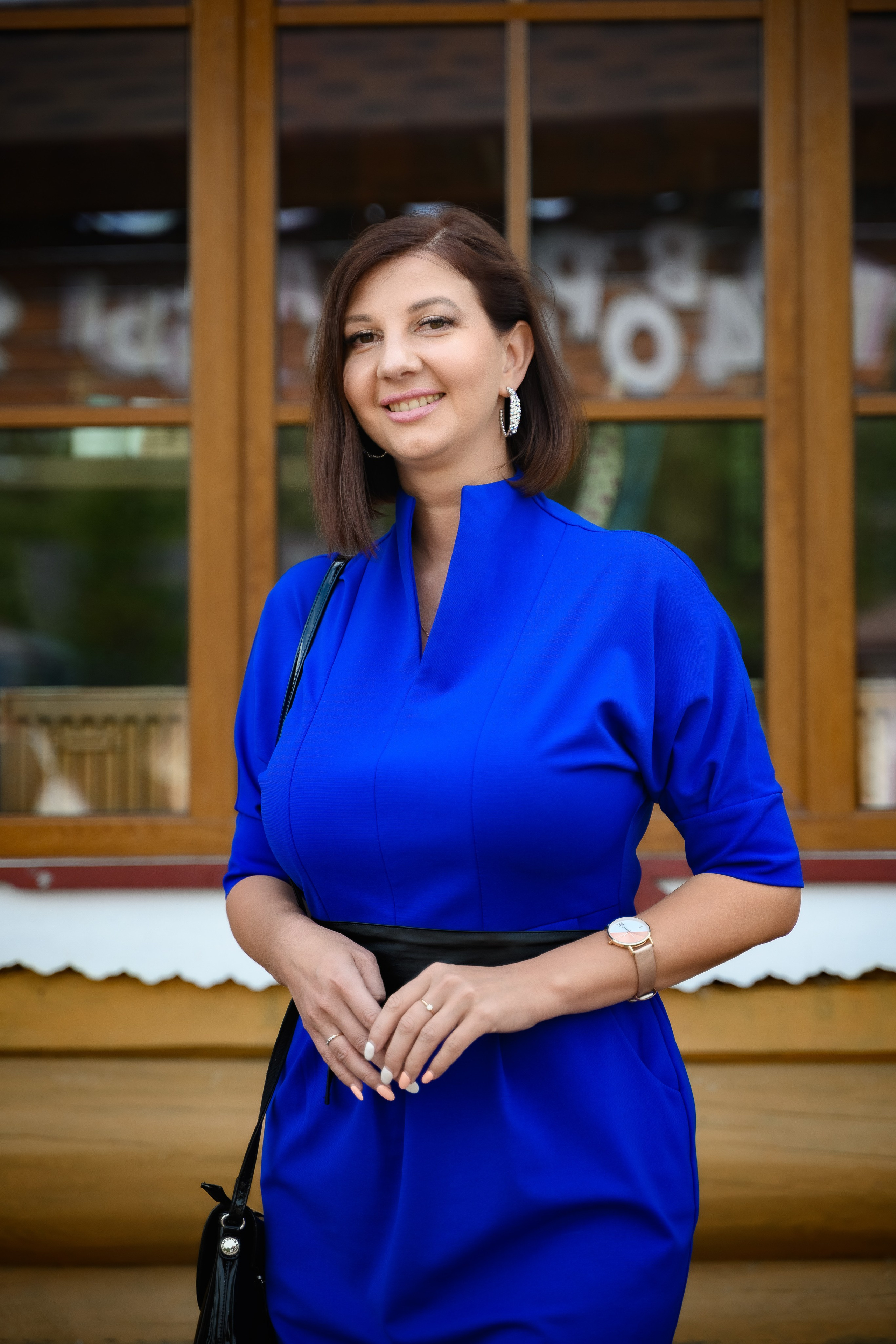 Фотосессия для гостей на корпоративе с обработкой и ретушью фотографий.