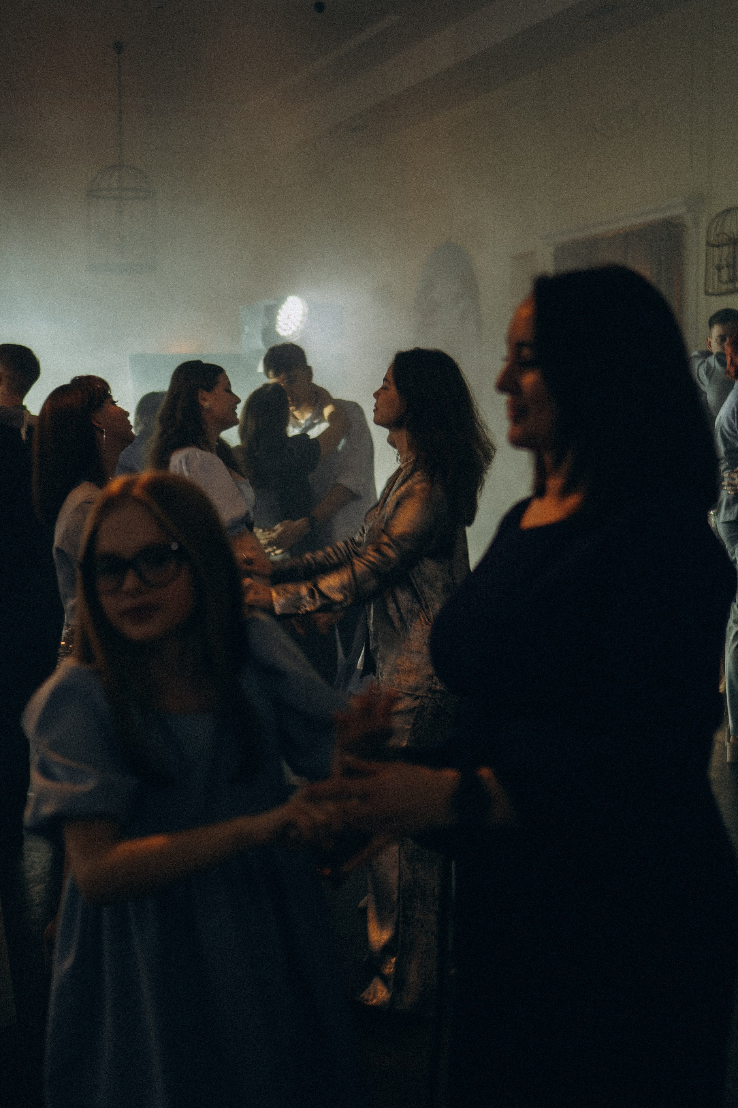 СВАДЕБНАЯ СЬЕМКА СБОРОВ В ОТЕЛЕ И ВЫЕЗД НА ЦЕРЕМОНИЮ (СНЯТО В СИБИРЕ В НИЖНЕВАРТОВСКЕ). Профессиональный фотограф, Санкт-Петербург — Виктория Богомолова