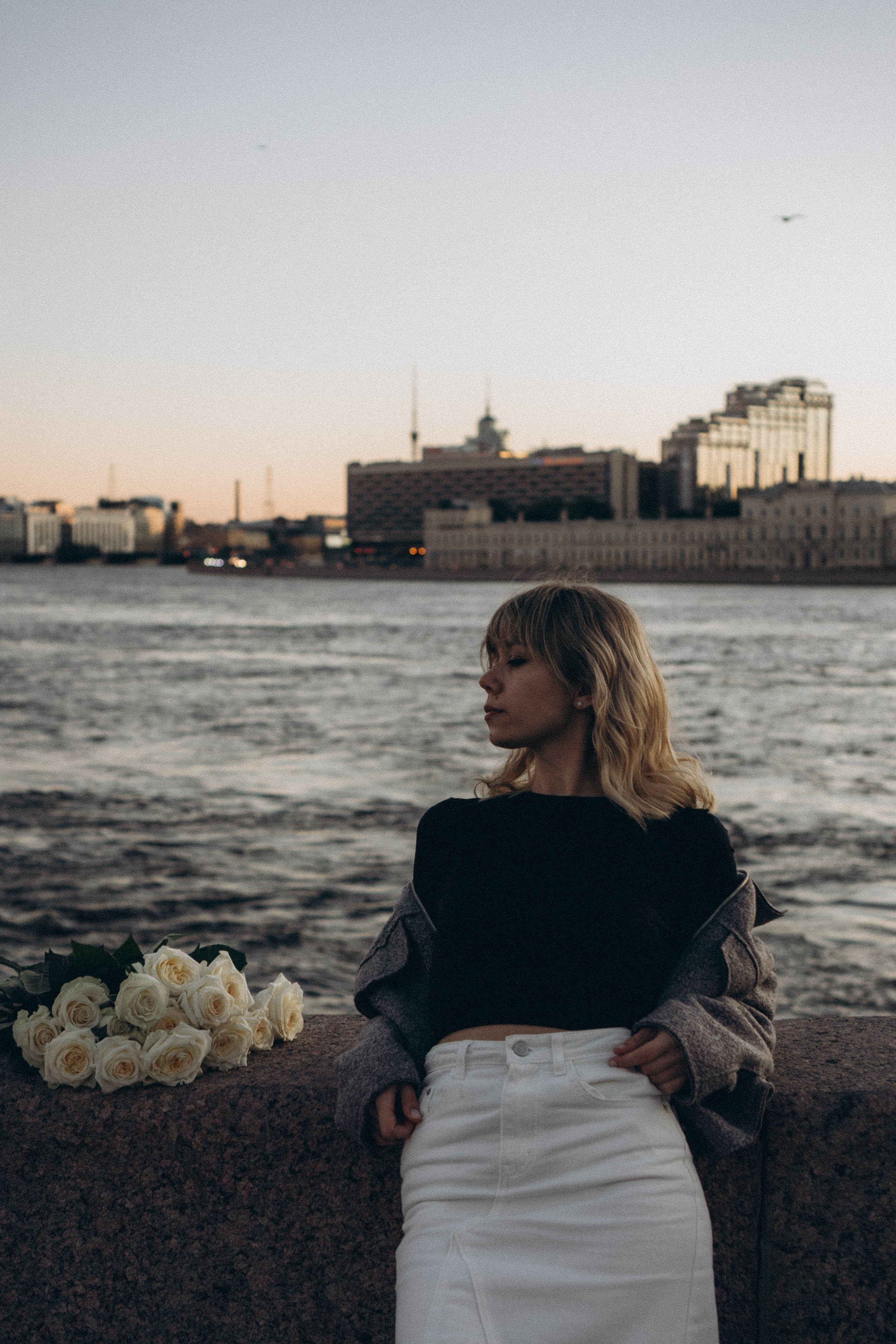ПРОГУЛКА ПО ГОРОДУ В БЕЛЫЕ НОЧИ (другой вариант). Профессиональный фотограф, Санкт-Петербург — Виктория Богомолова