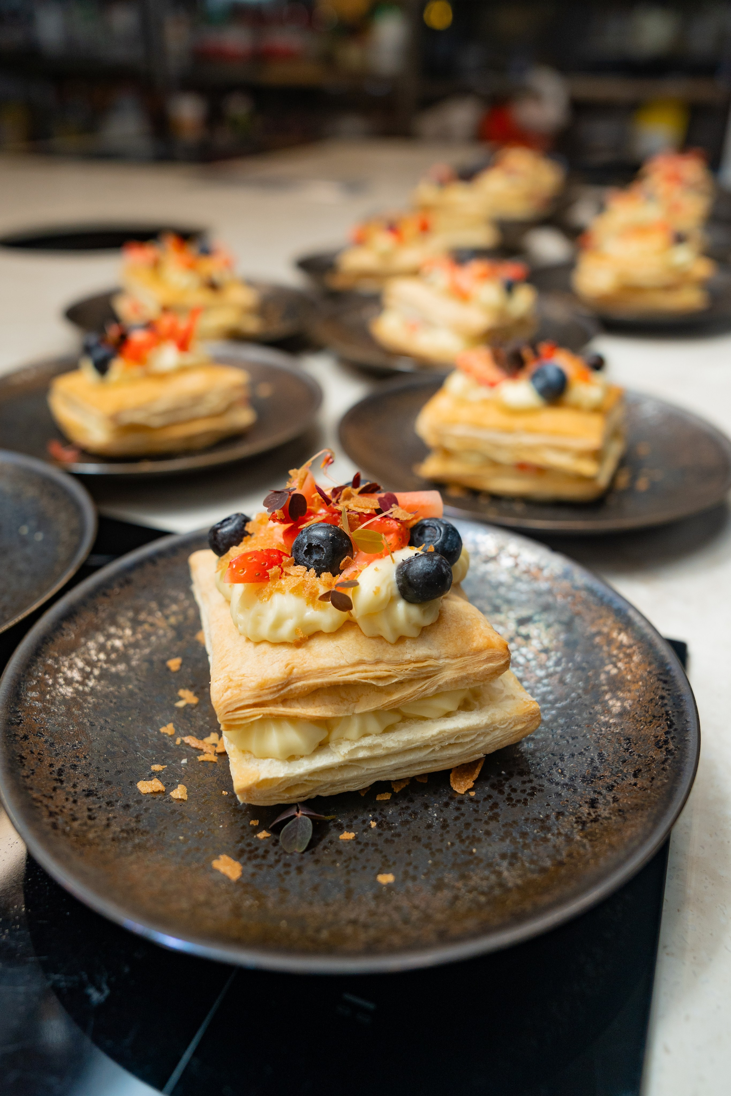 NOVIKOV SCHOOL — Умами зал. Фотограф Никита Комаров