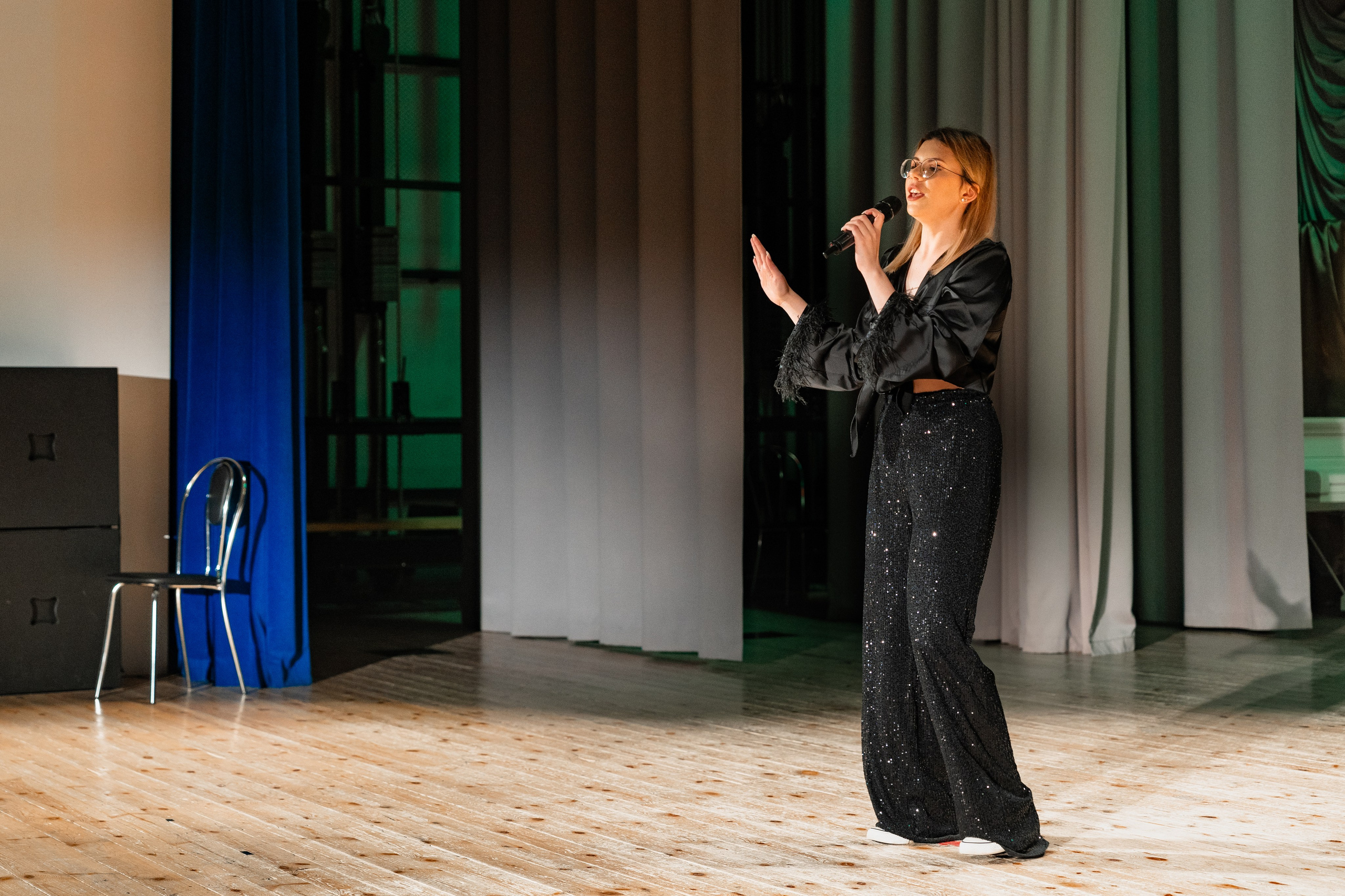 Концерт ДК Буривестник. Фотограф Никита Комаров