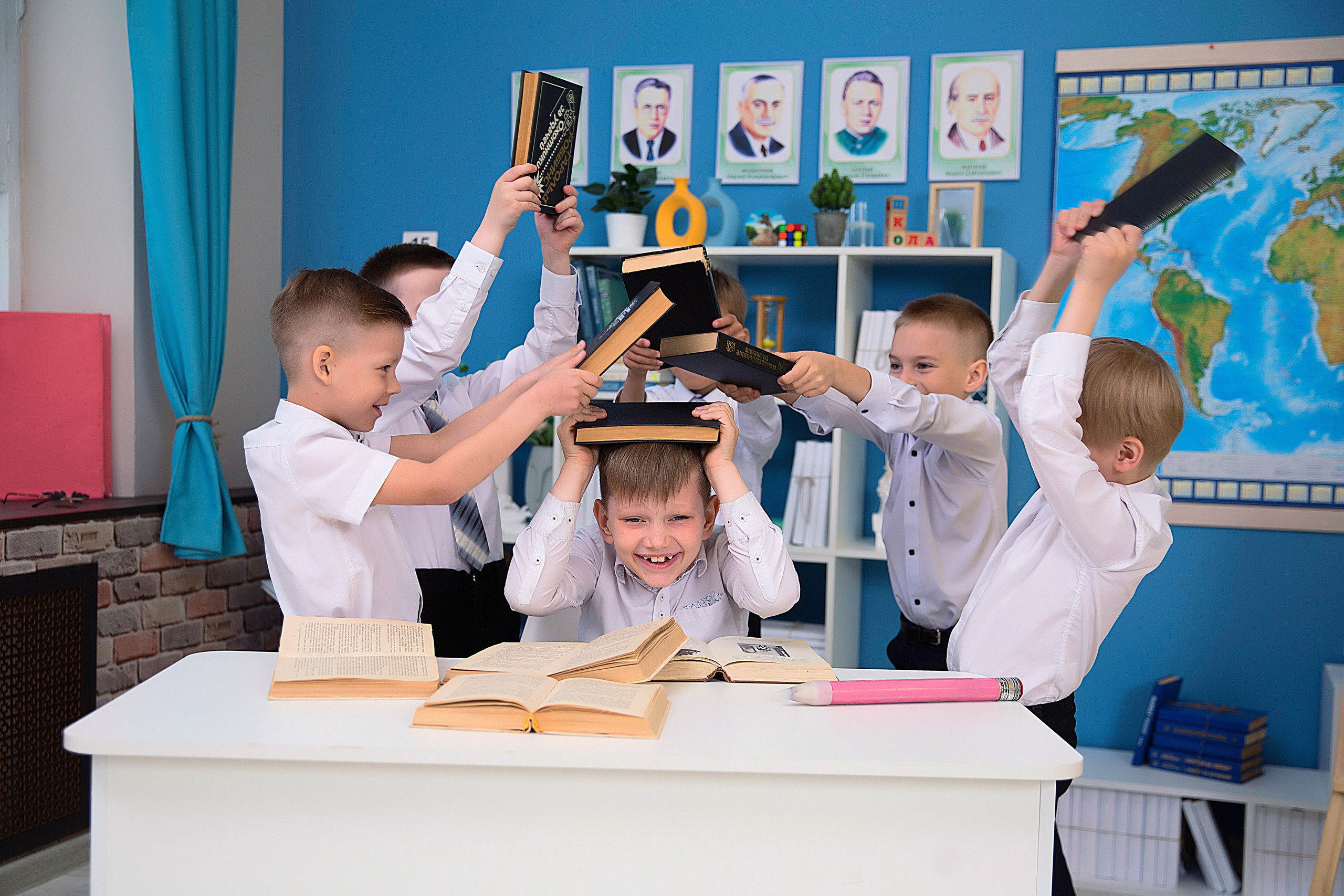 Выпускные фотосессии. Детский школьный фотограф в Кемерово Зиновьева Екатерина