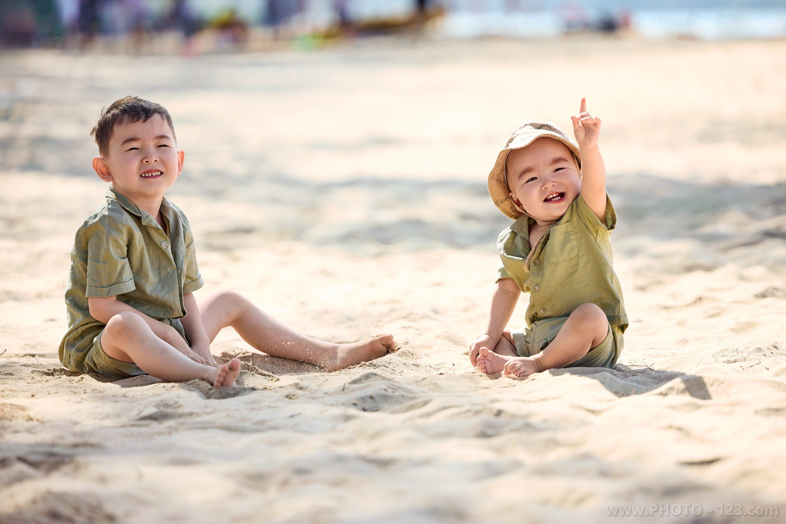 Grand World Phu Quoc Family Photography | Venice-Style Photoshoot. Photographer in Phu Quoc, Vietnam | Commercial & Lifestyle Photography