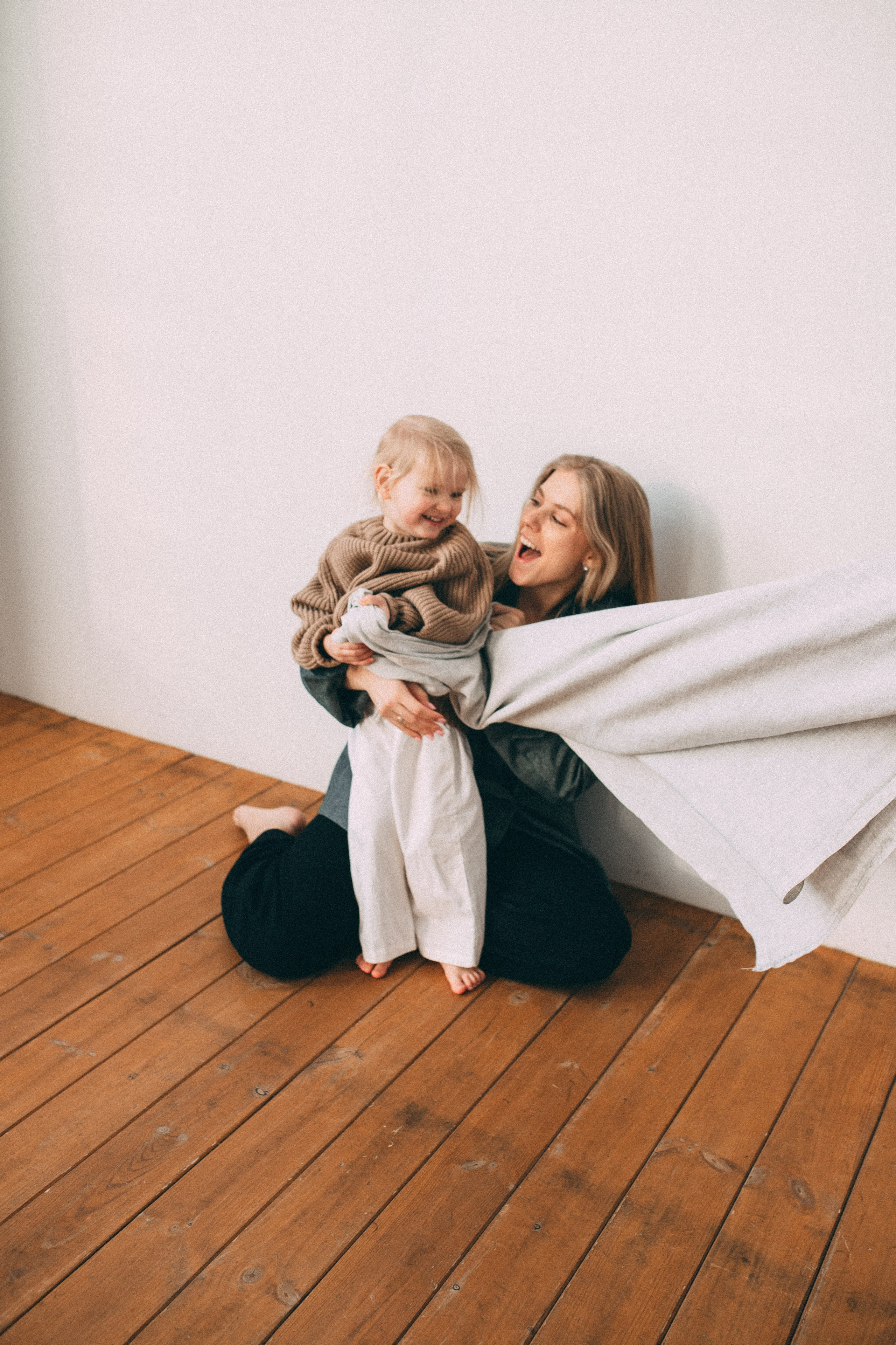 Зоя & Аня & Федя. Главная