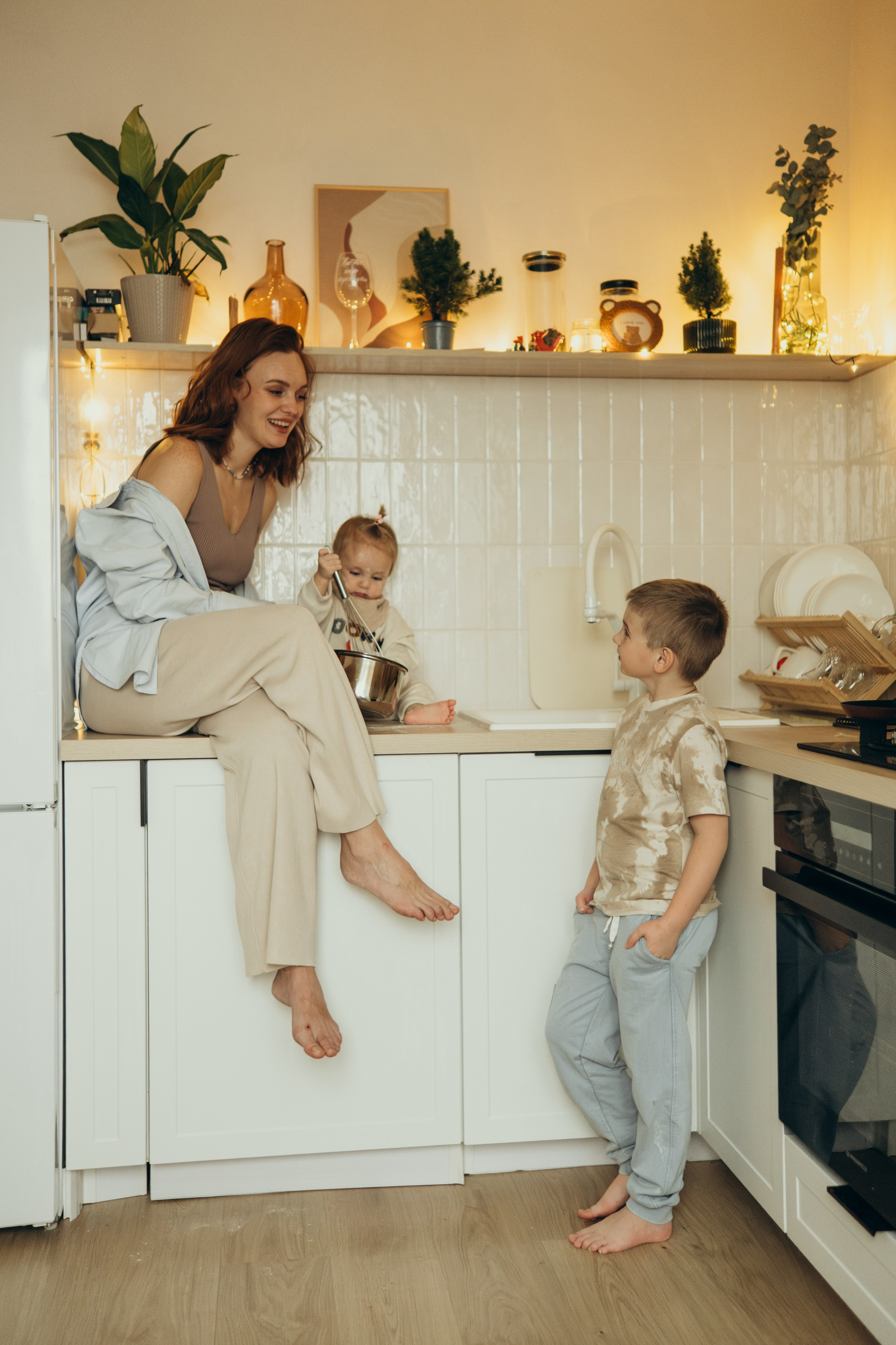 Анастасия, Ярослав и Асия