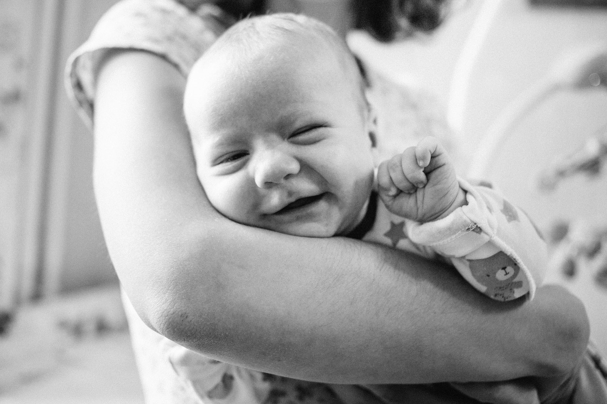 Домашняя семейная фотосессяи с котом. Семейный и свадебный фотограф в Майкопе Михаил Мартиросян