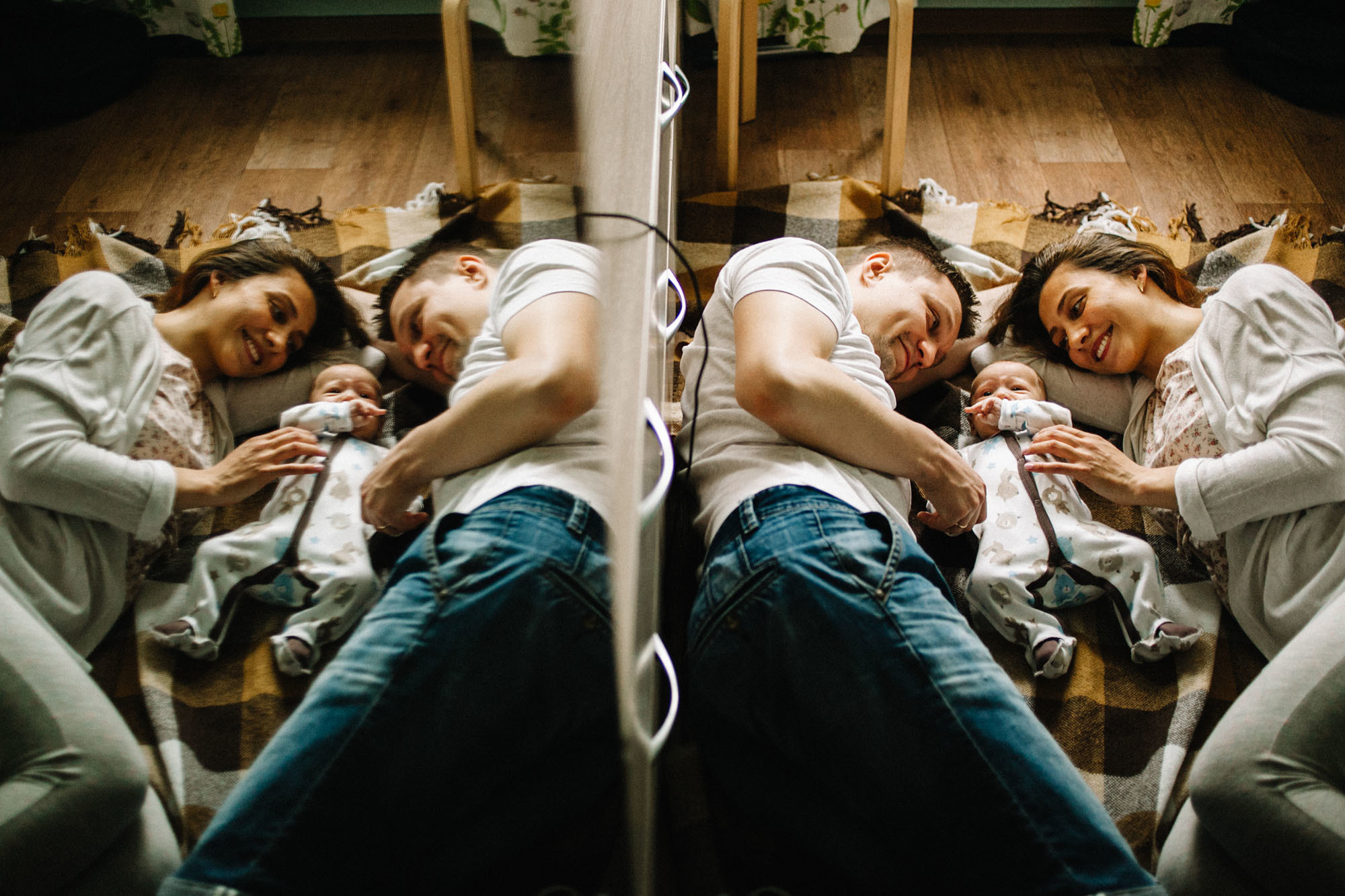 Домашняя семейная фотосессяи с котом. Семейный и свадебный фотограф в Майкопе Михаил Мартиросян