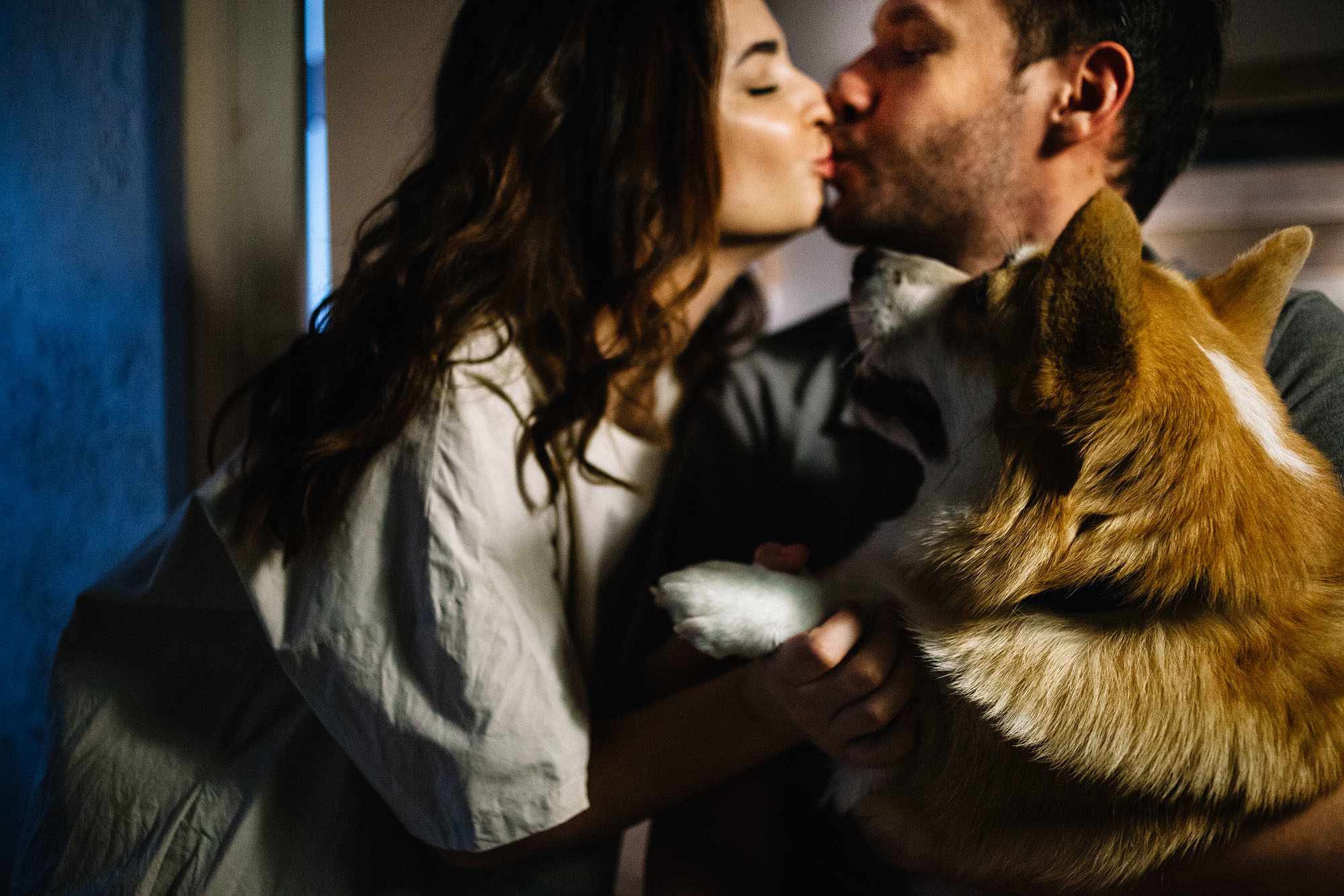 Фотосессия для влюблённой пары с собакой. Семейный и свадебный фотограф в Майкопе Михаил Мартиросян