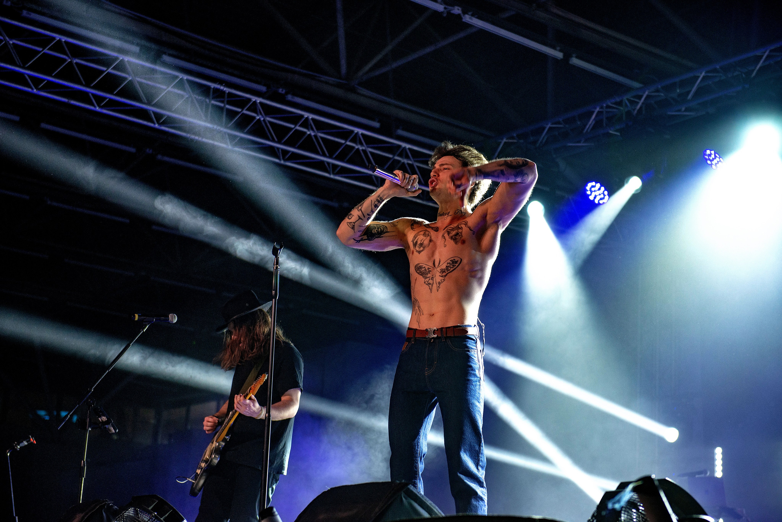 Концерт Хolidayboy. Школьный, фэшн фотограф в Тюмени и в России Ирина Королева