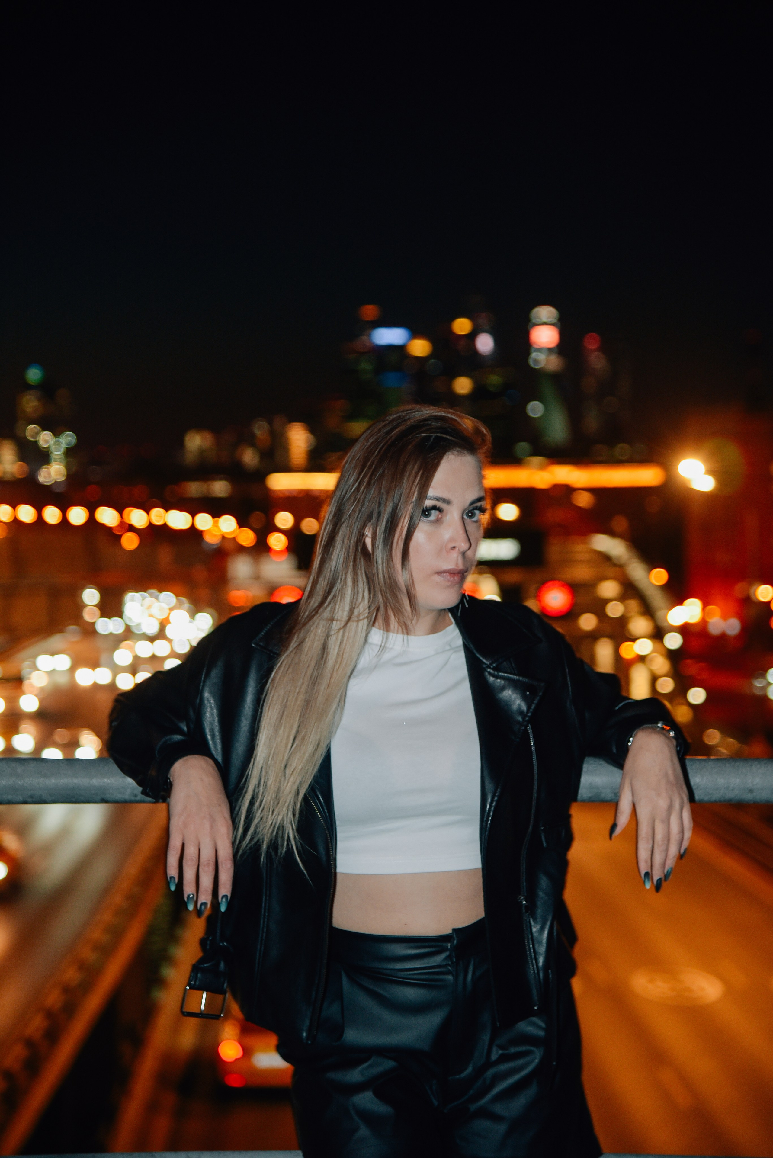 Крыша напротив Москва-Сити. Фотограф Лола Волна, город Москва