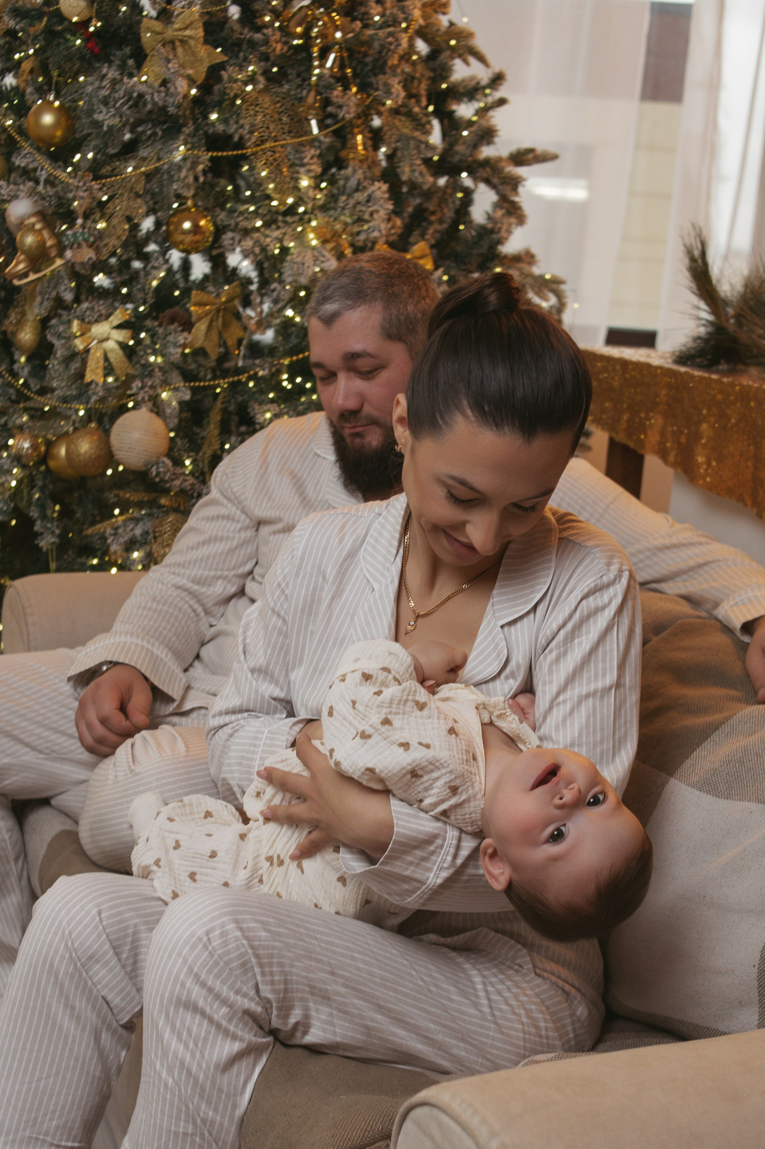 Ева и родители. Семейный фотограф Гульцовская Екатерина