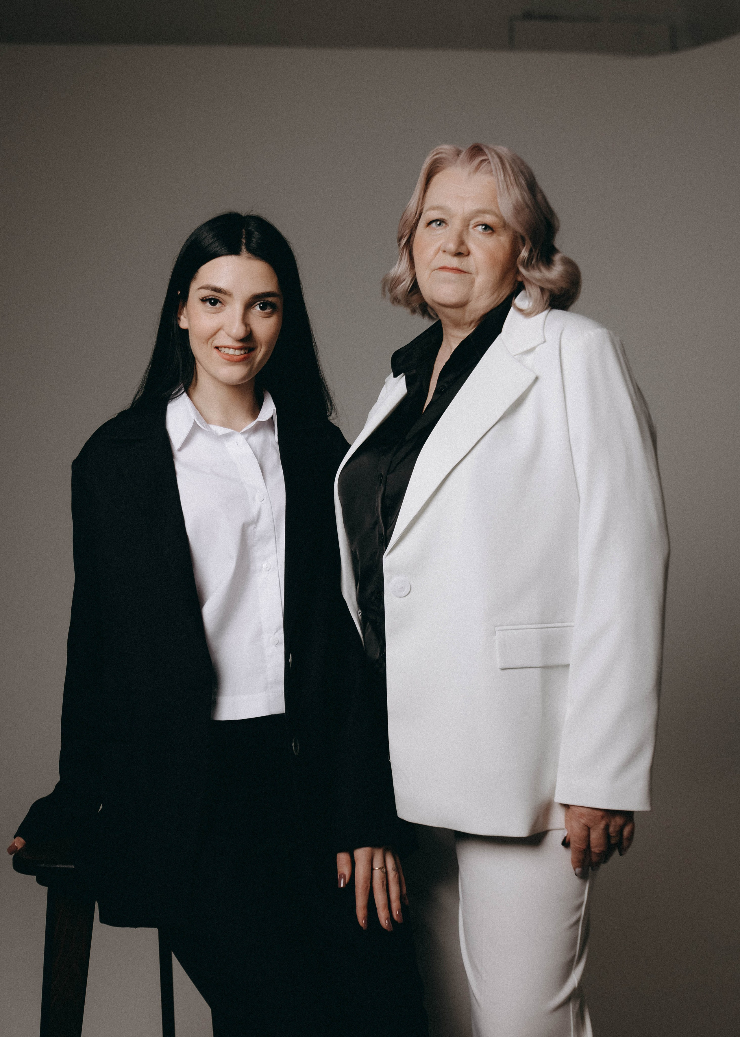 Эмиру 2 годика (на циклораме). Семейный фотограф Софи Симакова в Волгограде и Волжском