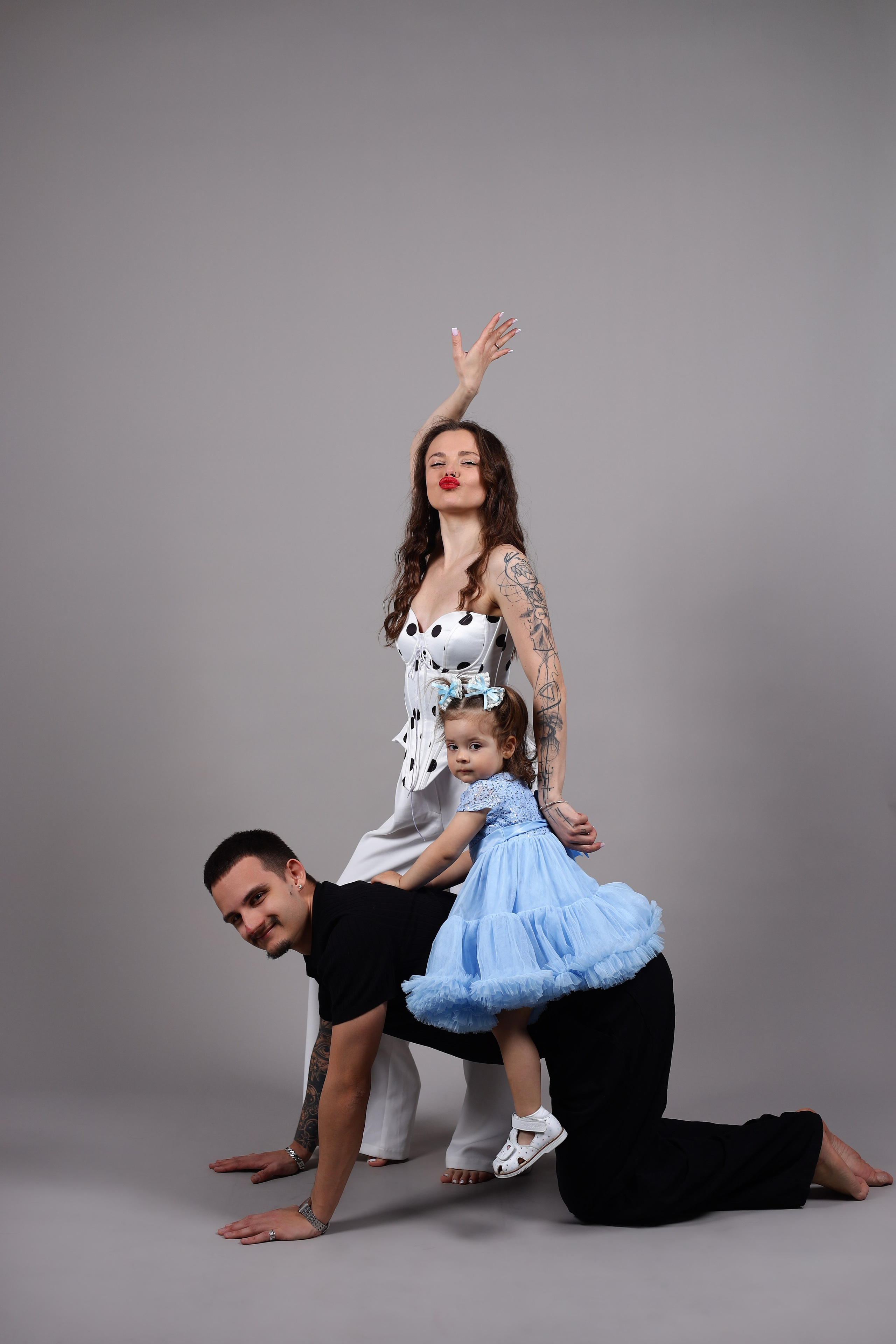 Фотостудия без фотографа Чехов. Первая студия автопортрета в Чехове