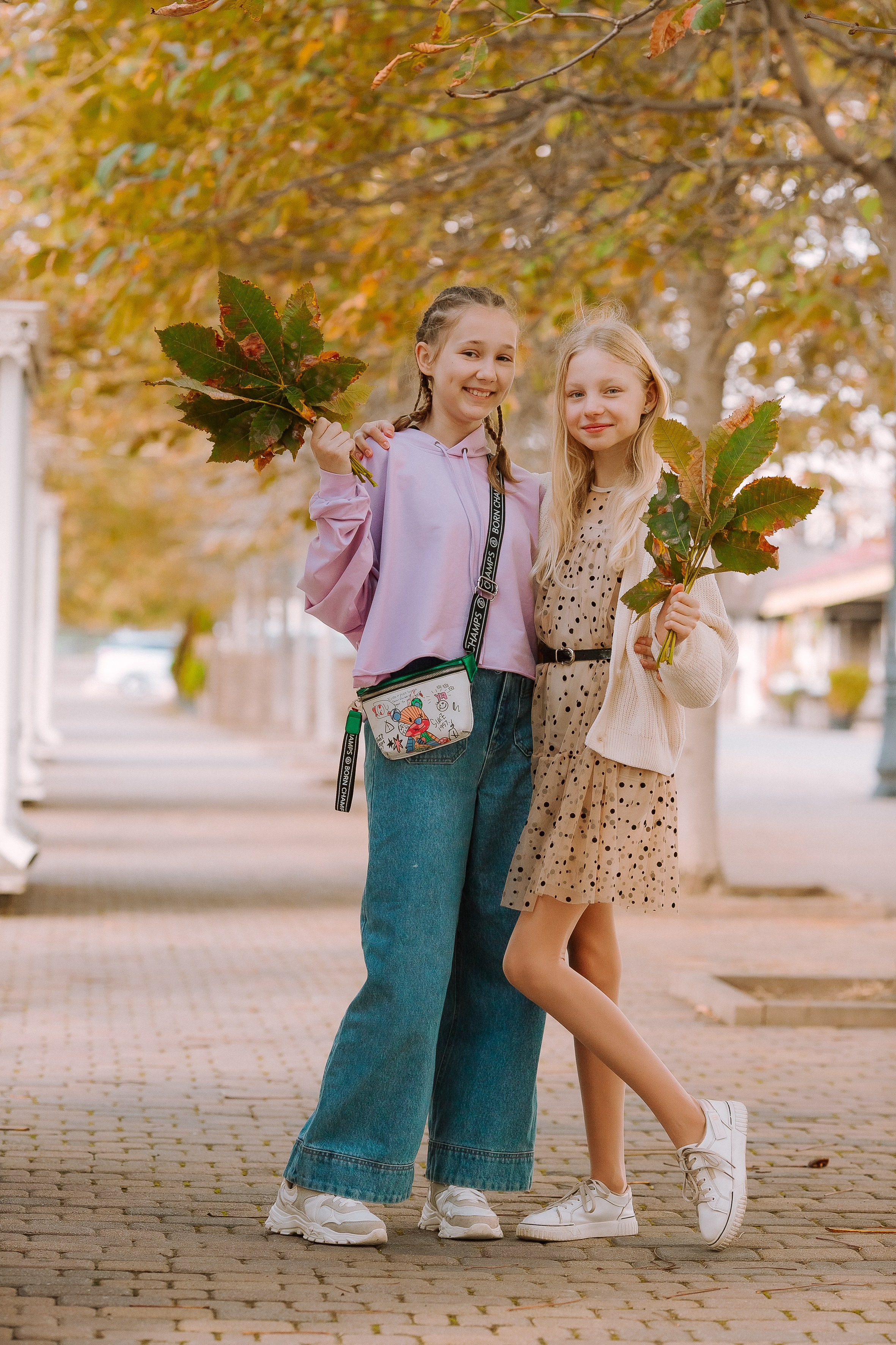 Начальная школа_ сквер Черняховского / Парк Фрунзе. Выпускные альбомы Натальи Бутко: Новороссийск, Анапа, Геленджик