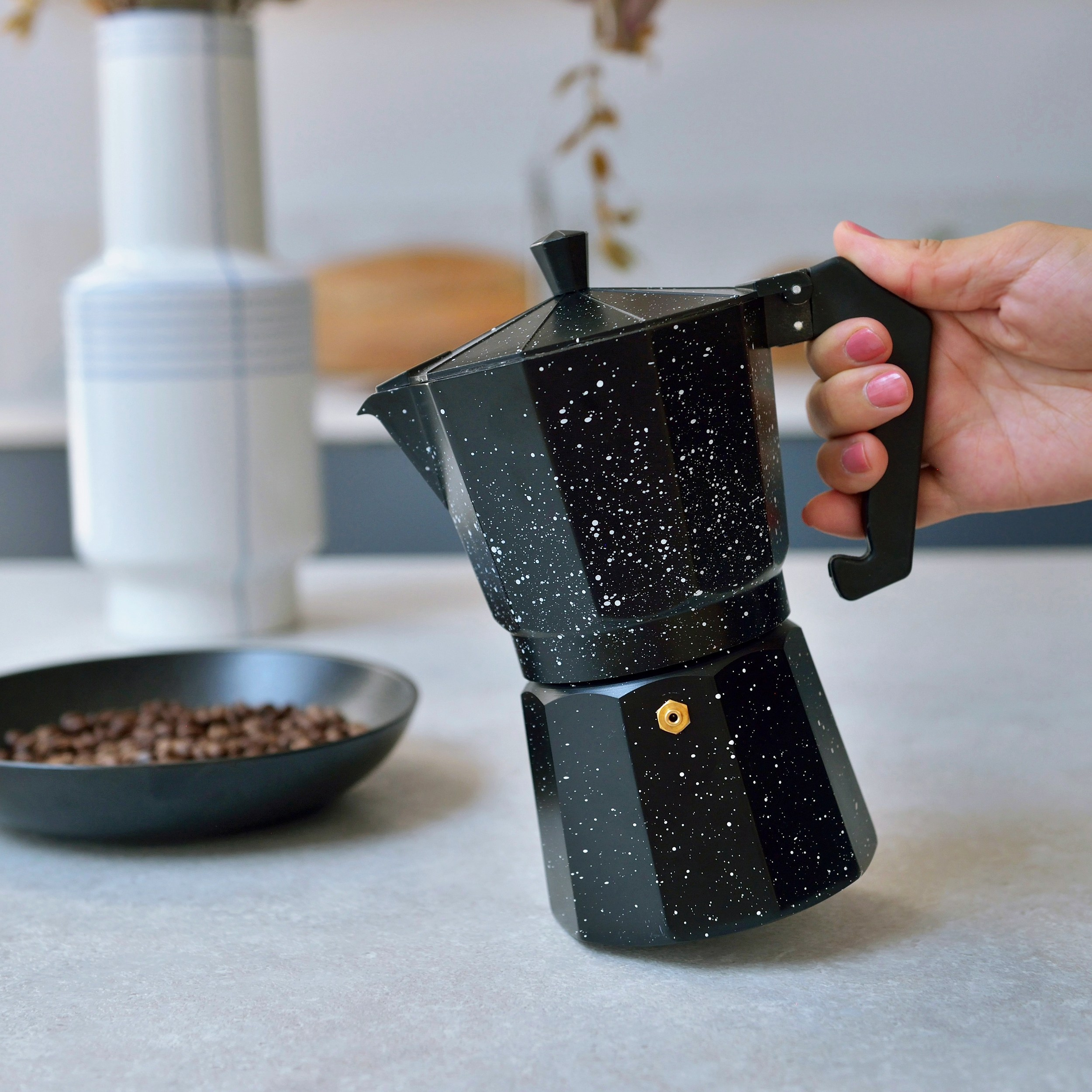 Предметная фотосъемка. Выпускные альбомы в Москве. Фотограф Анна Вакор